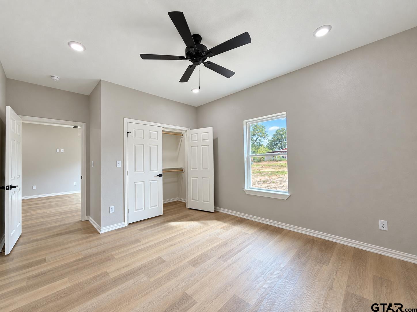 15416 Fm14 Property Photo 25