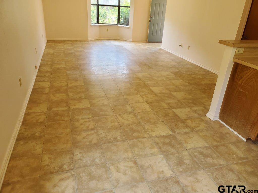 13349 Rhudy Property Photo 6
