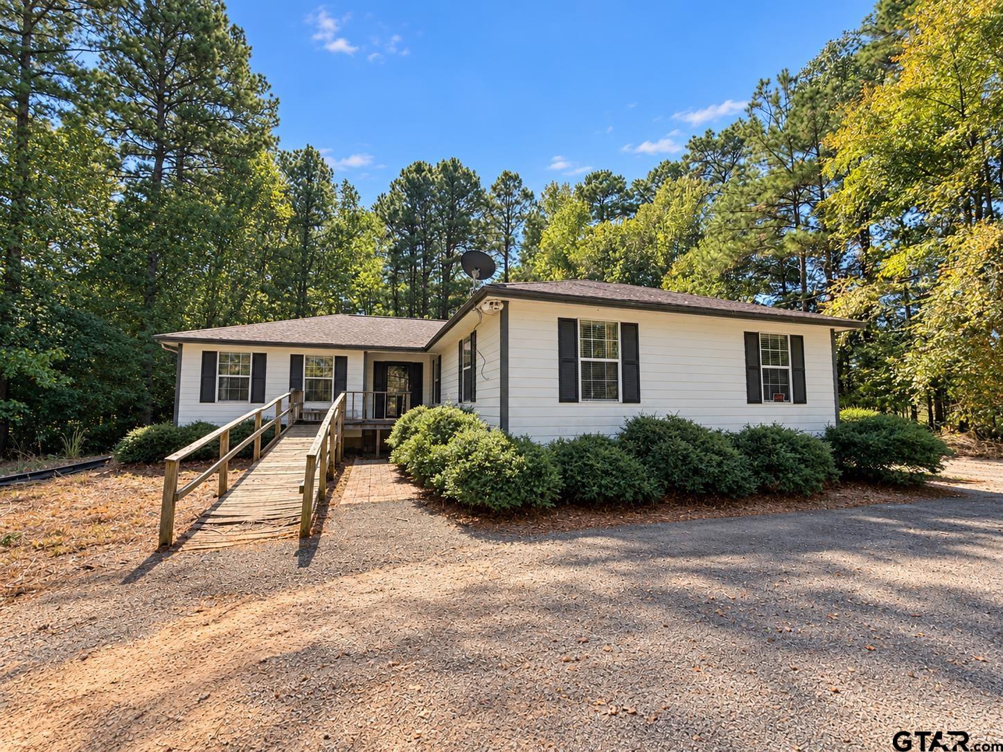 21767 County Road 2160 Property Photo 1