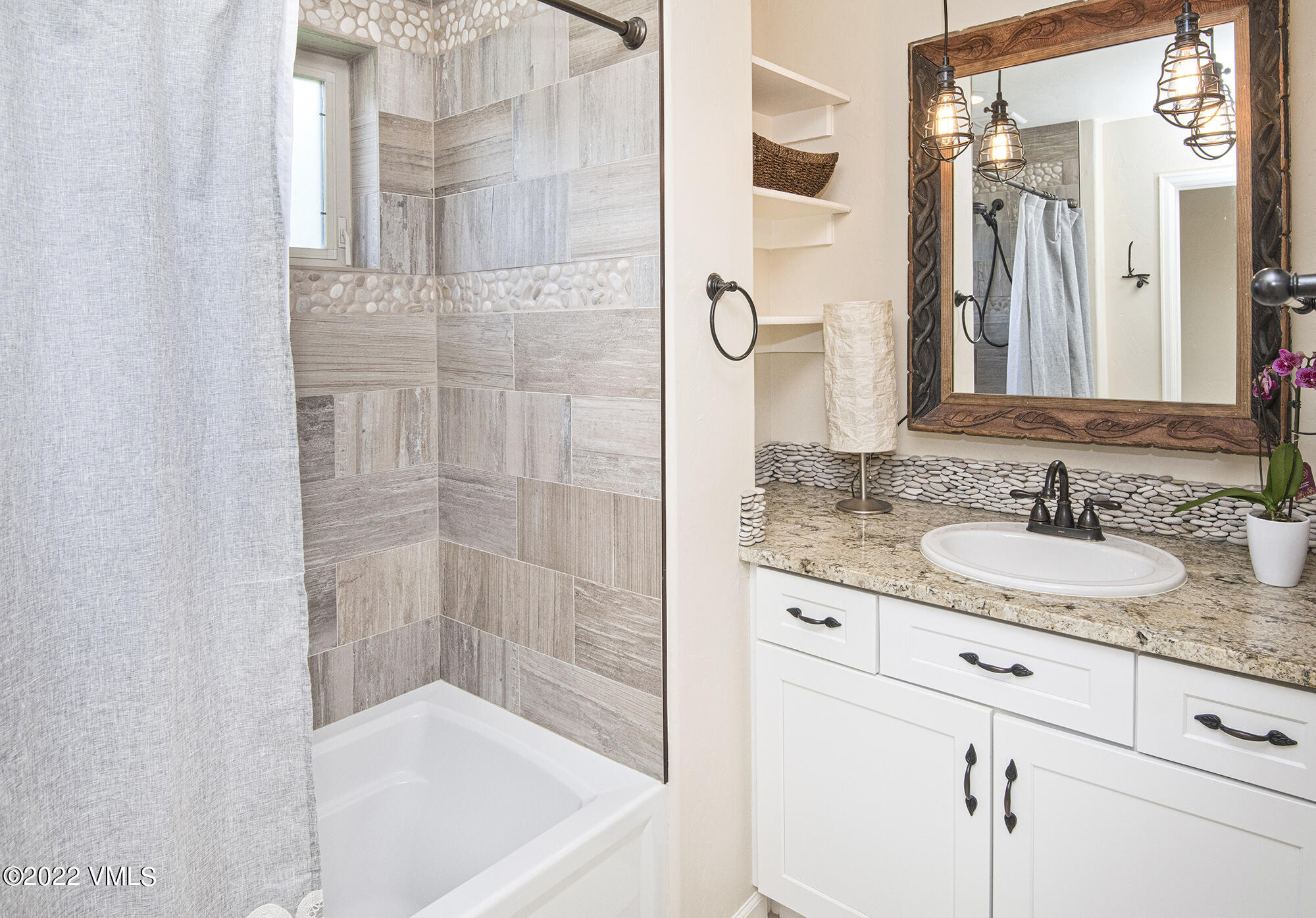 700 Imperial Drive Property Photo 12