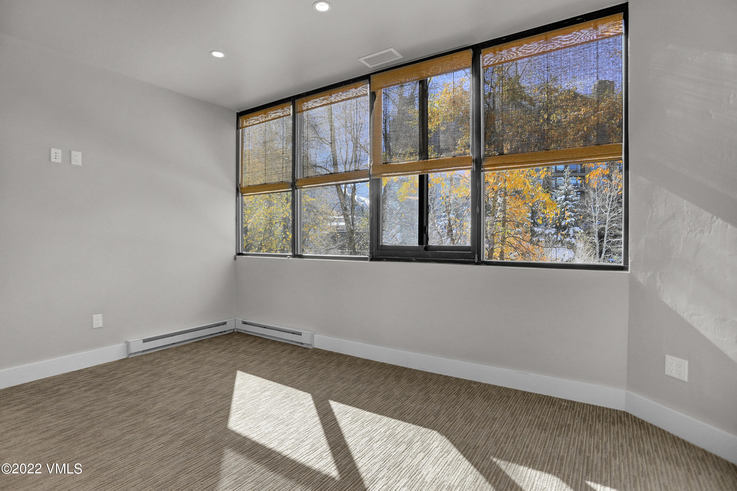 90 Benchmark Road, 102 & 103 Property Photo 8