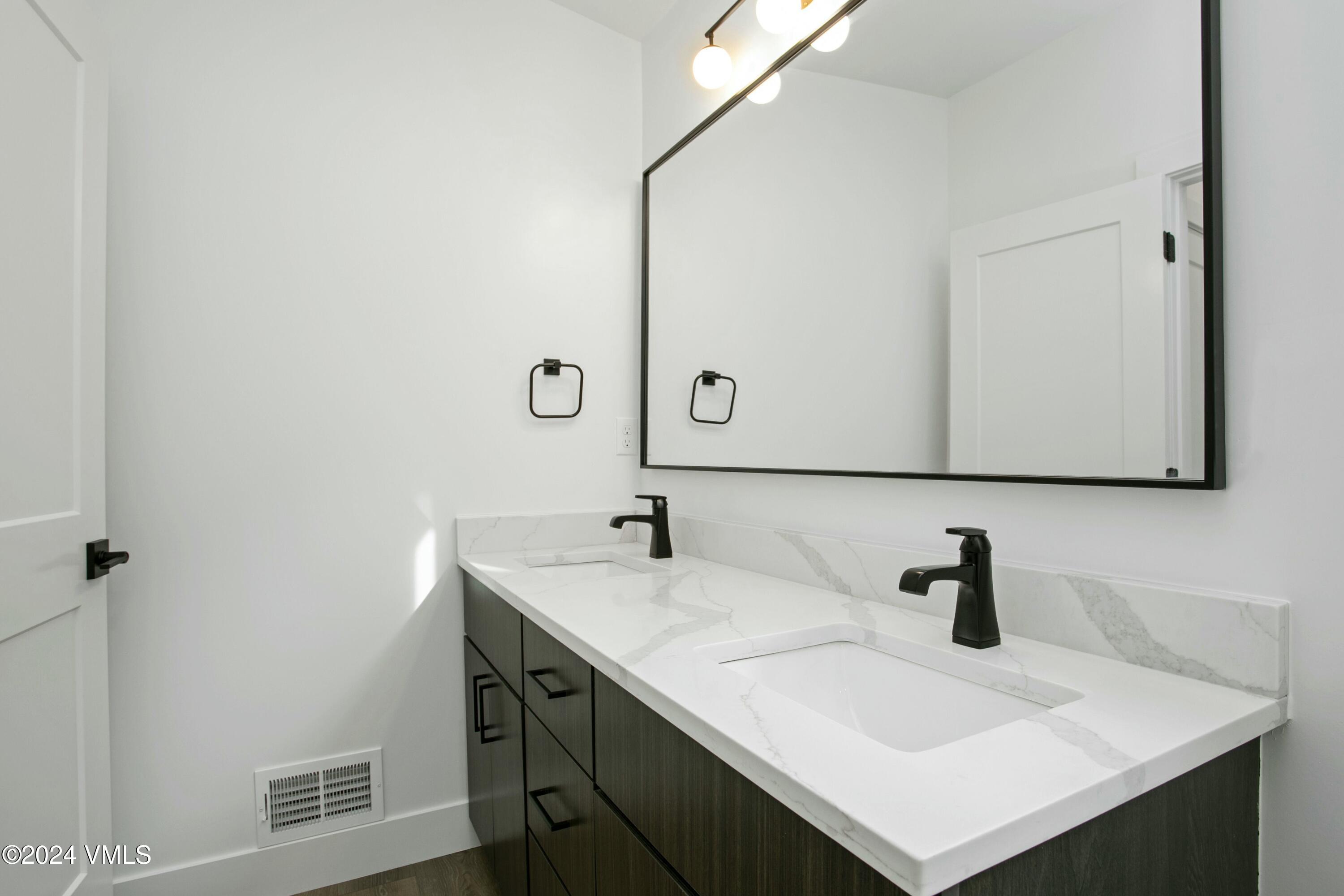 140 Arrowleaf Avenue Property Photo 13