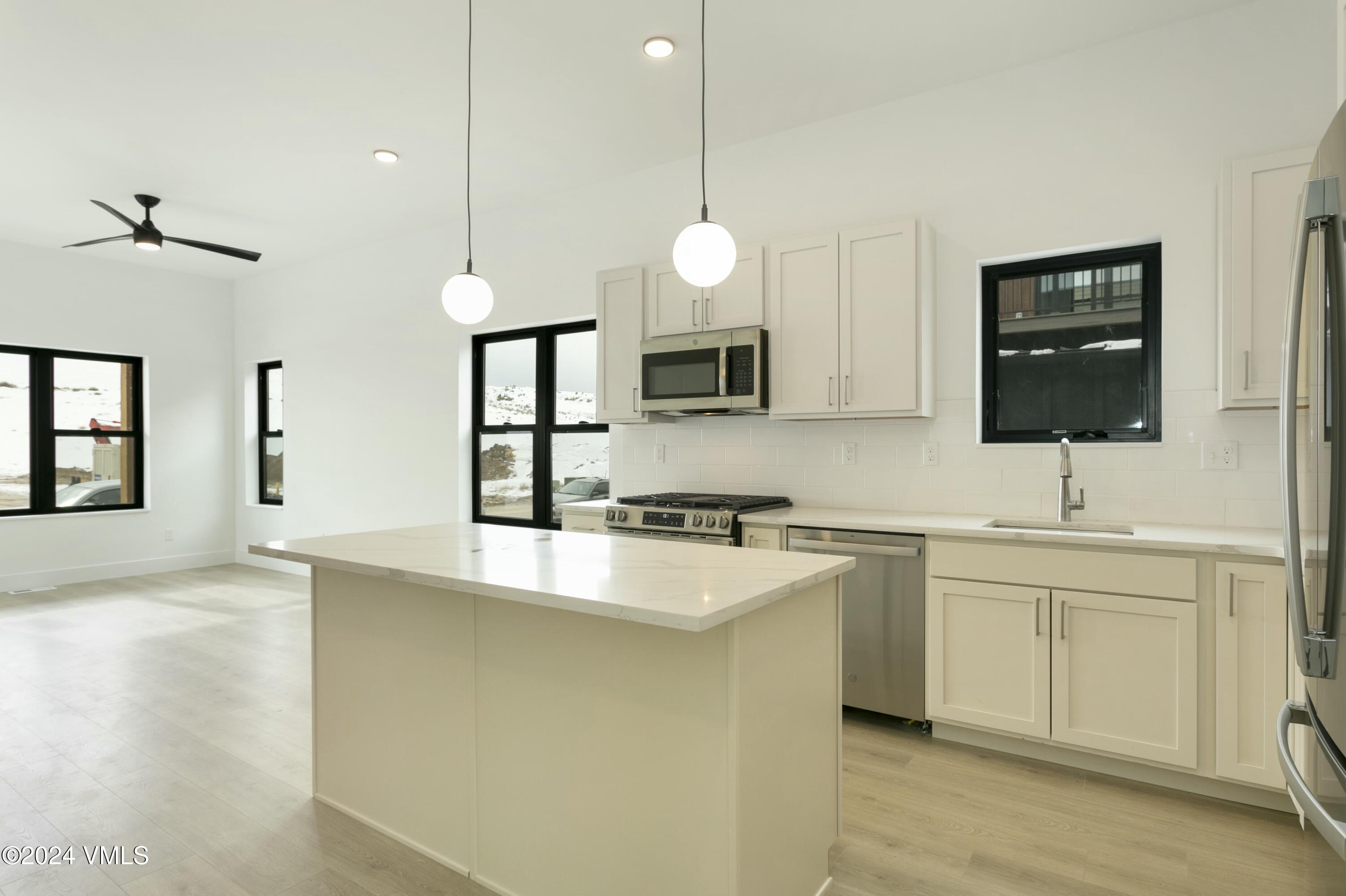 110 Arrowleaf Avenue Property Photo 4