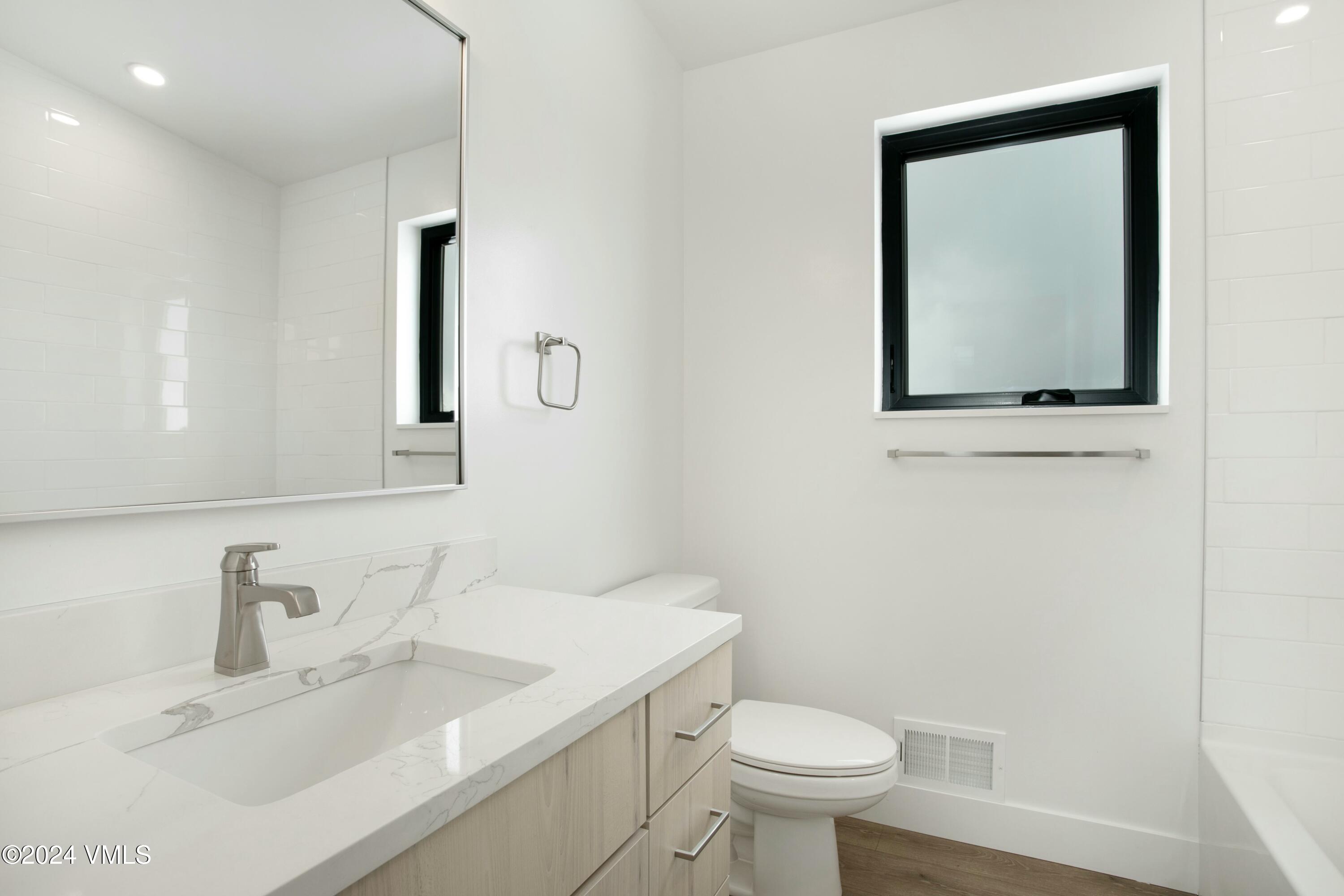 176 Spearstone Avenue Property Photo 16