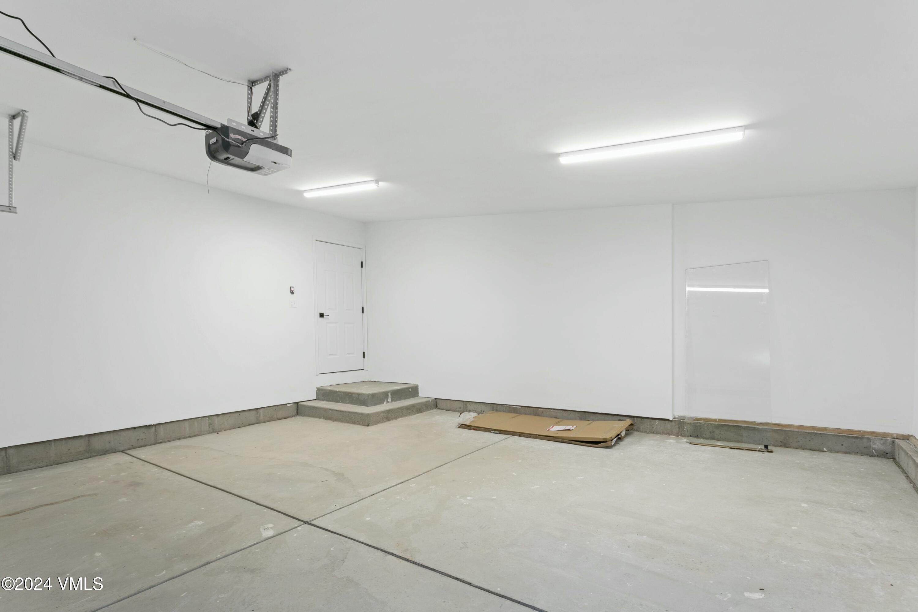 176 Spearstone Avenue Property Photo 18