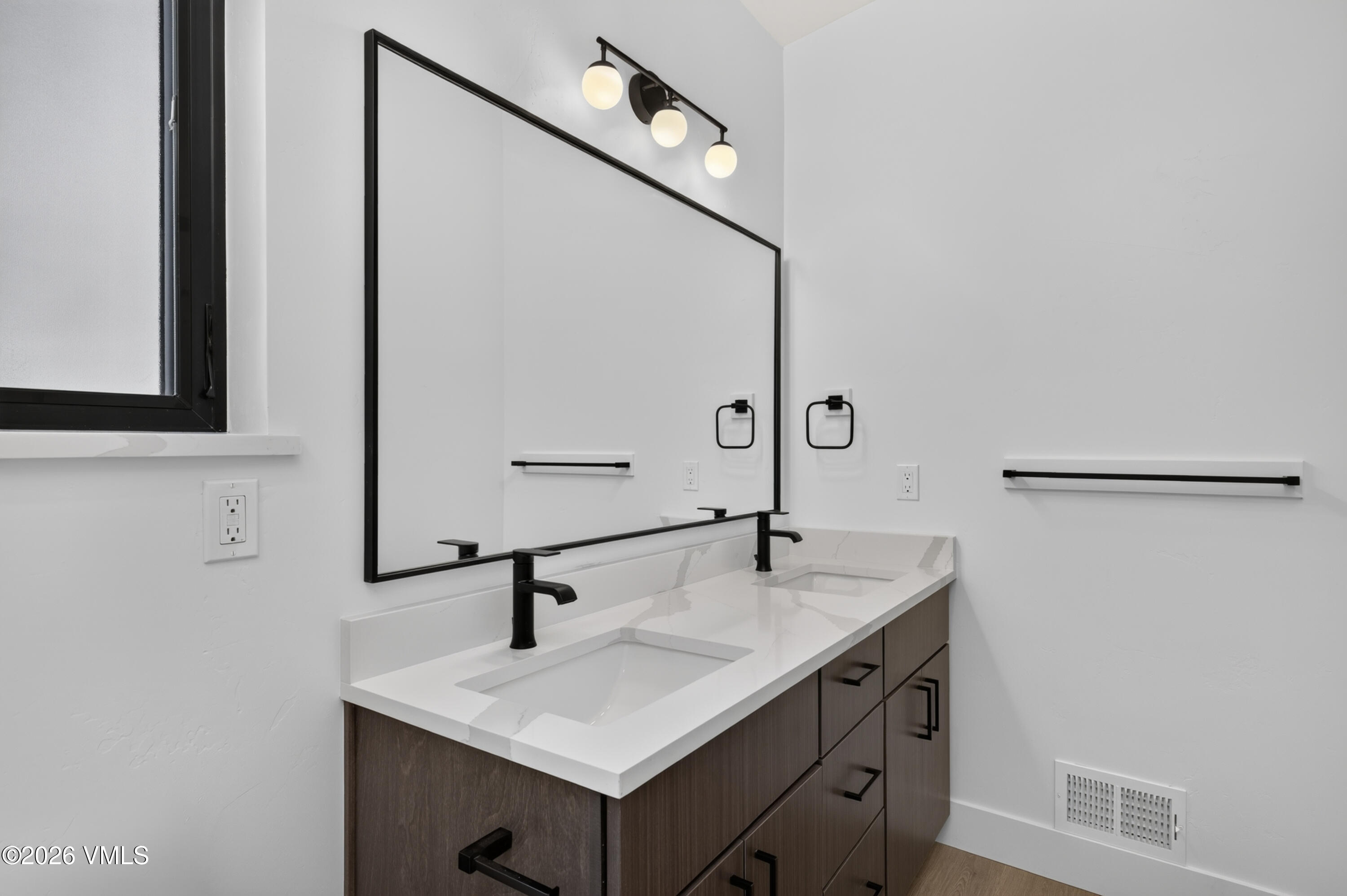 177 Spearstone Avenue Property Photo 17