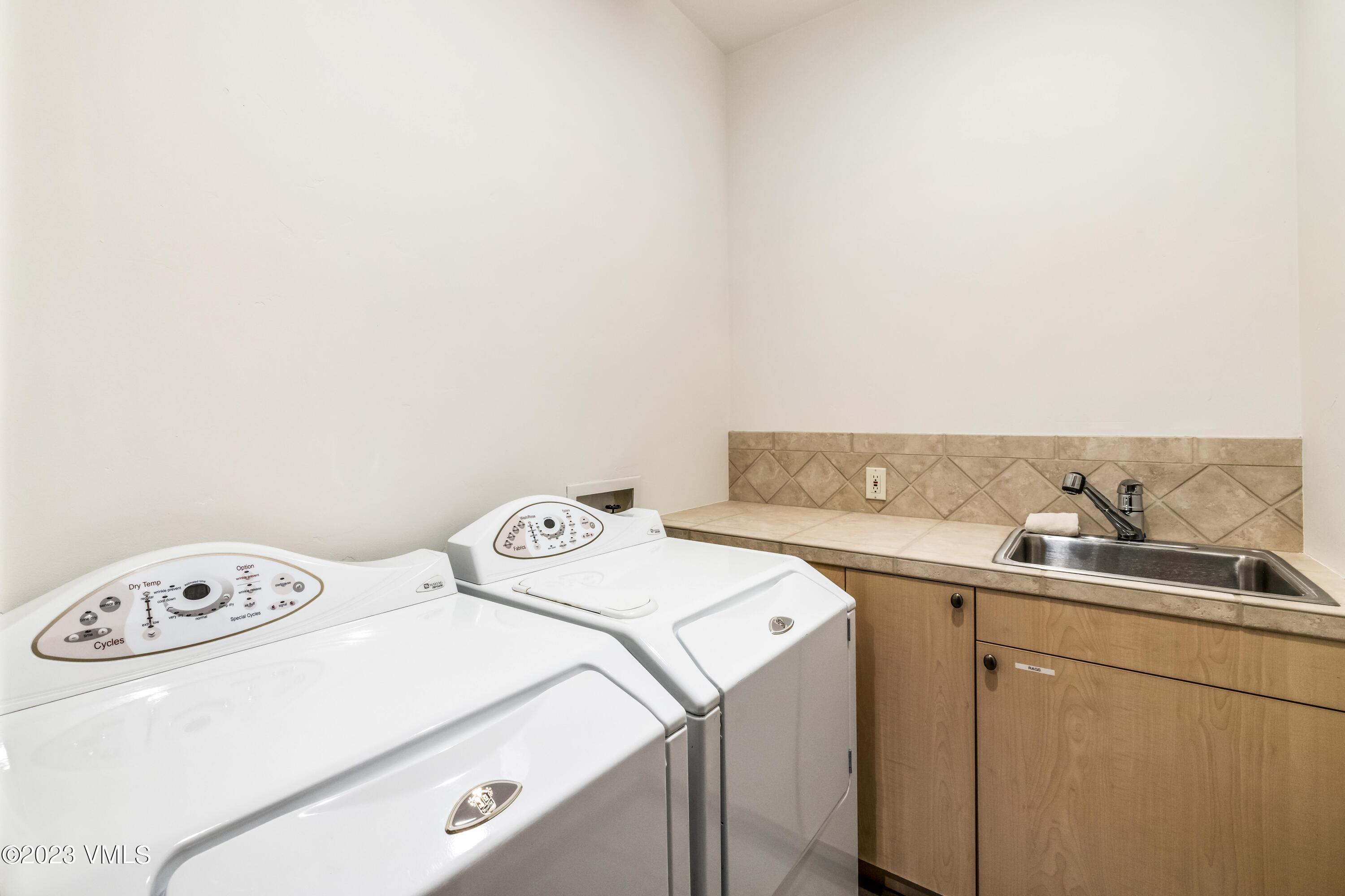 1125 Hornsilver Circle Property Photo 29