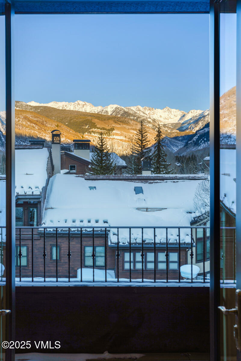 600 Vail Valley Drive, 310 Property Photo 6