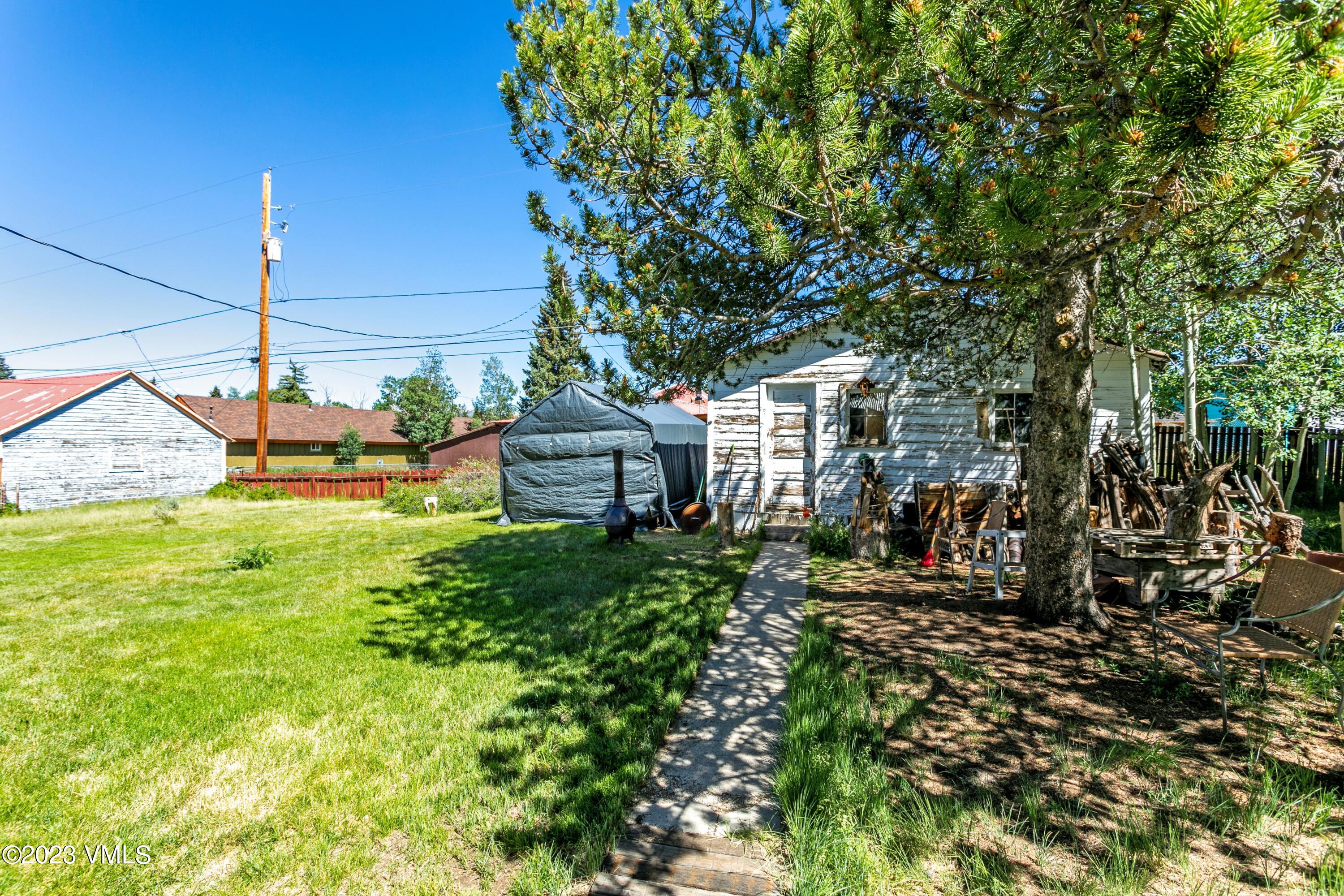 610 Elm Street Property Photo 17