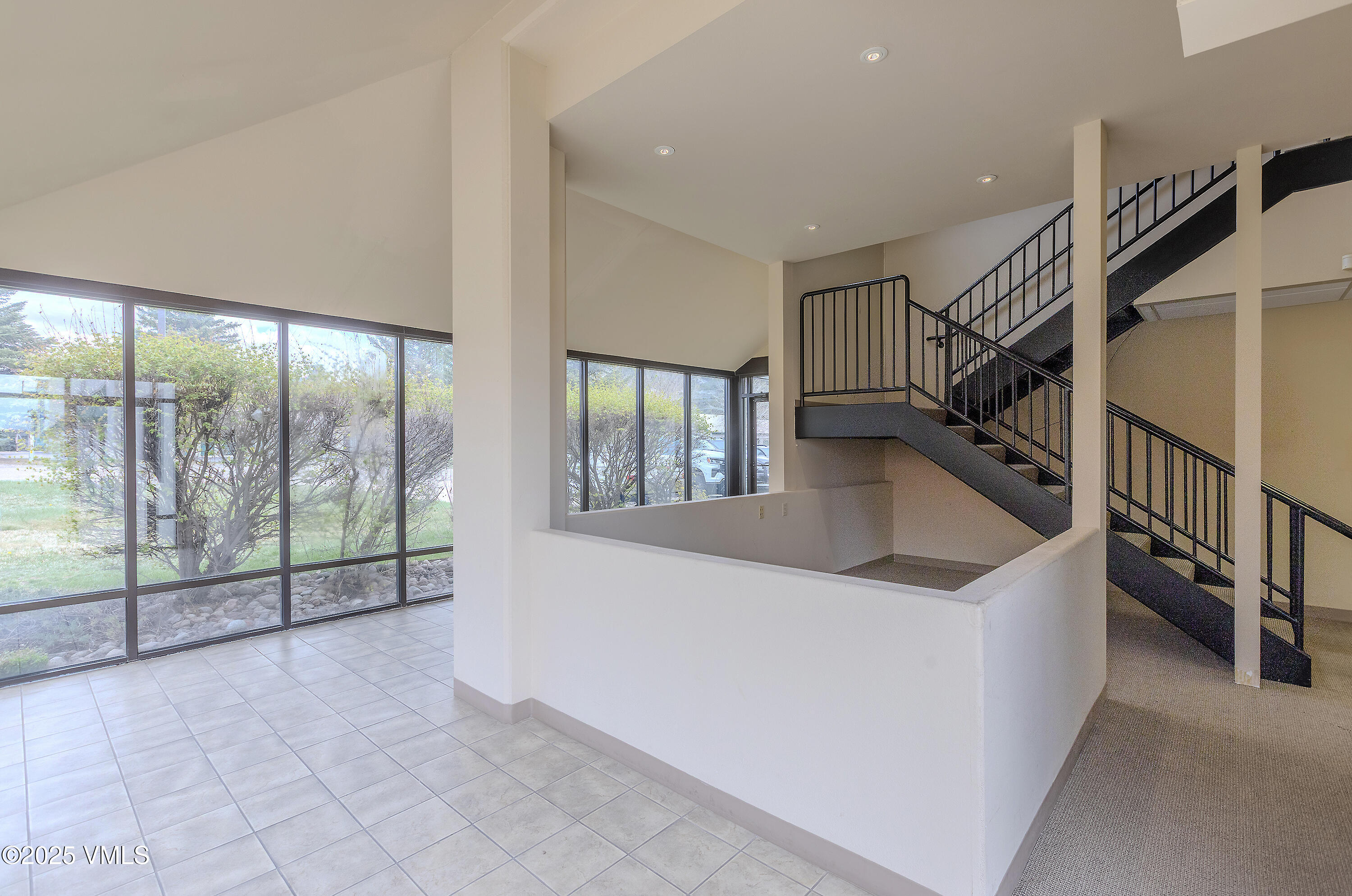936 Chambers, A11 Property Photo 6