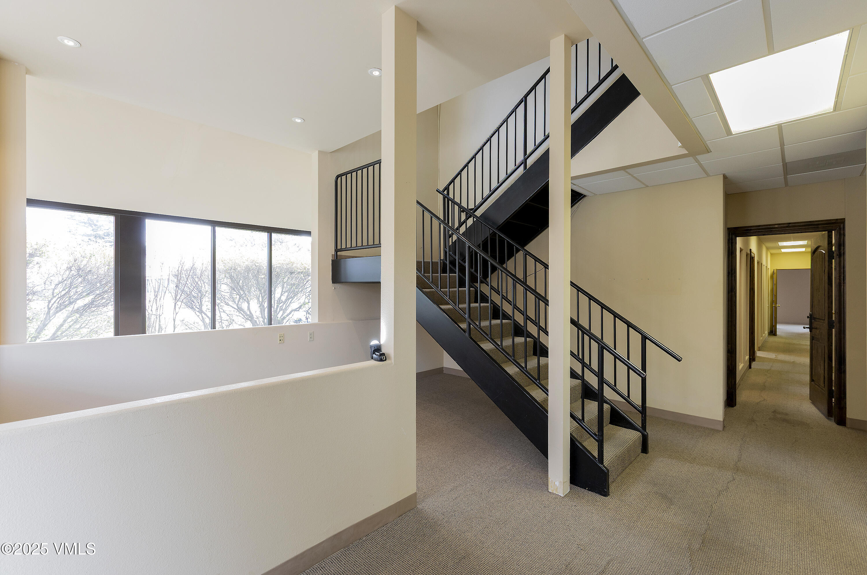 936 Chambers, A11 Property Photo 7