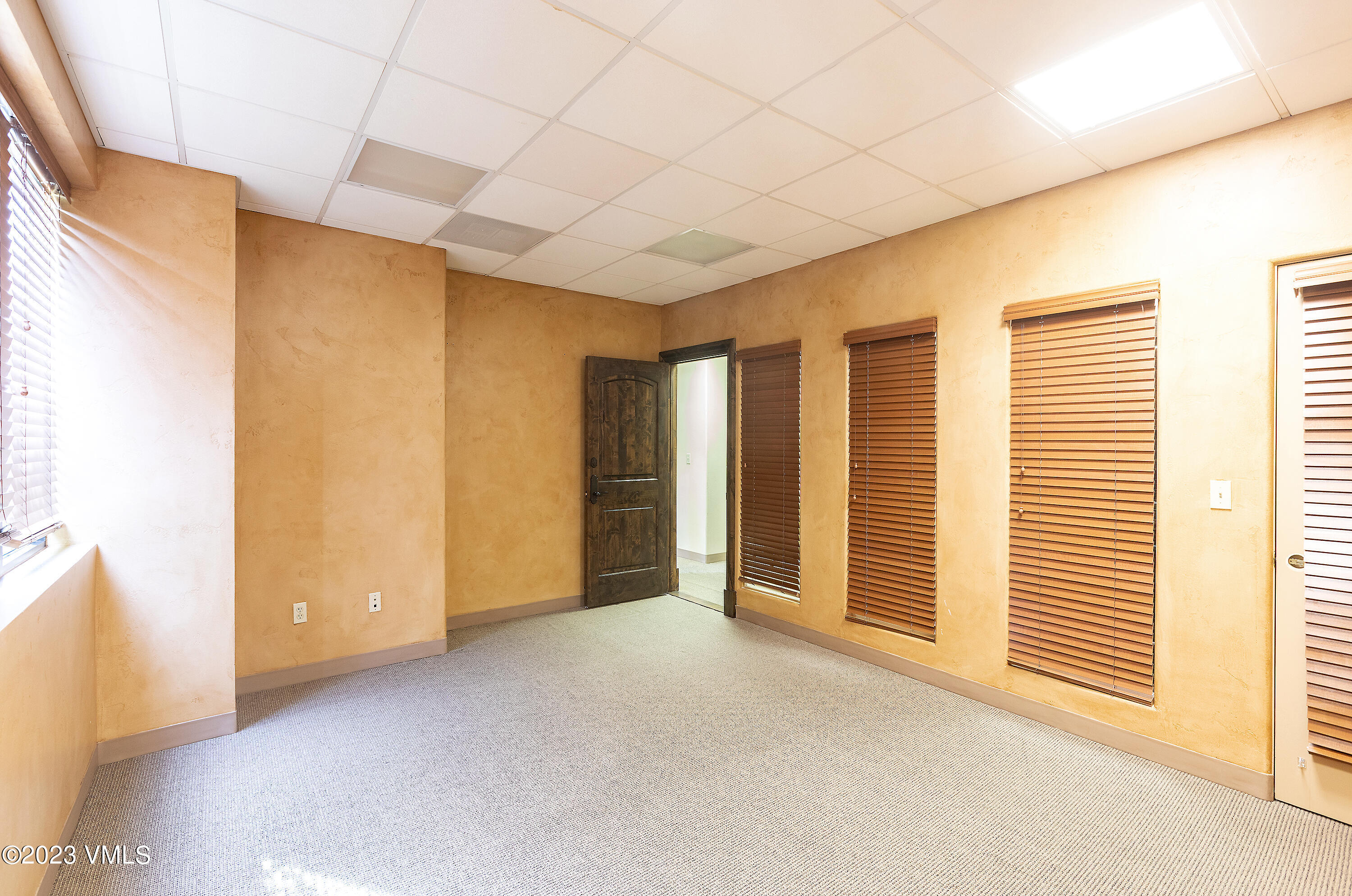 936 Chambers, A11 Property Photo 12