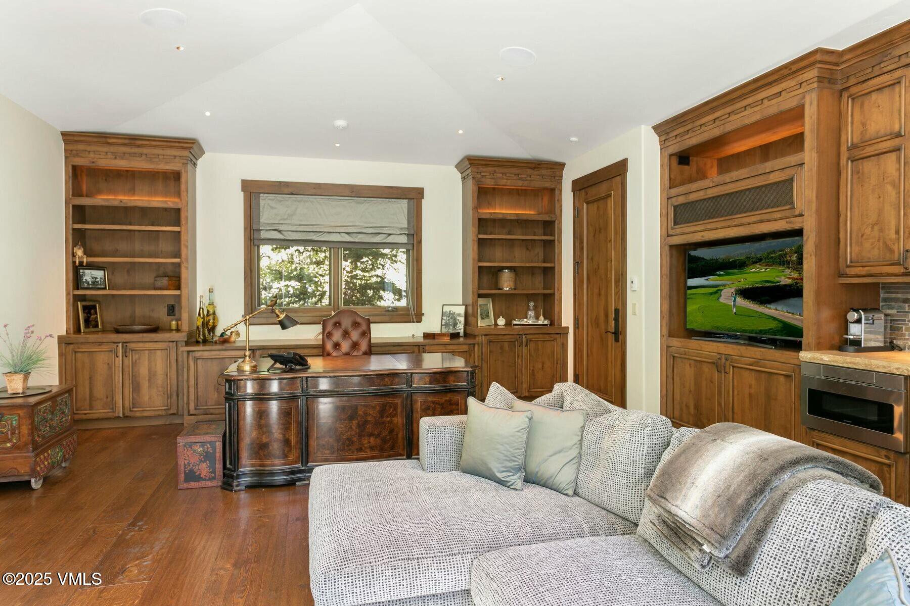 876 Pilgrim Drive Property Photo 23