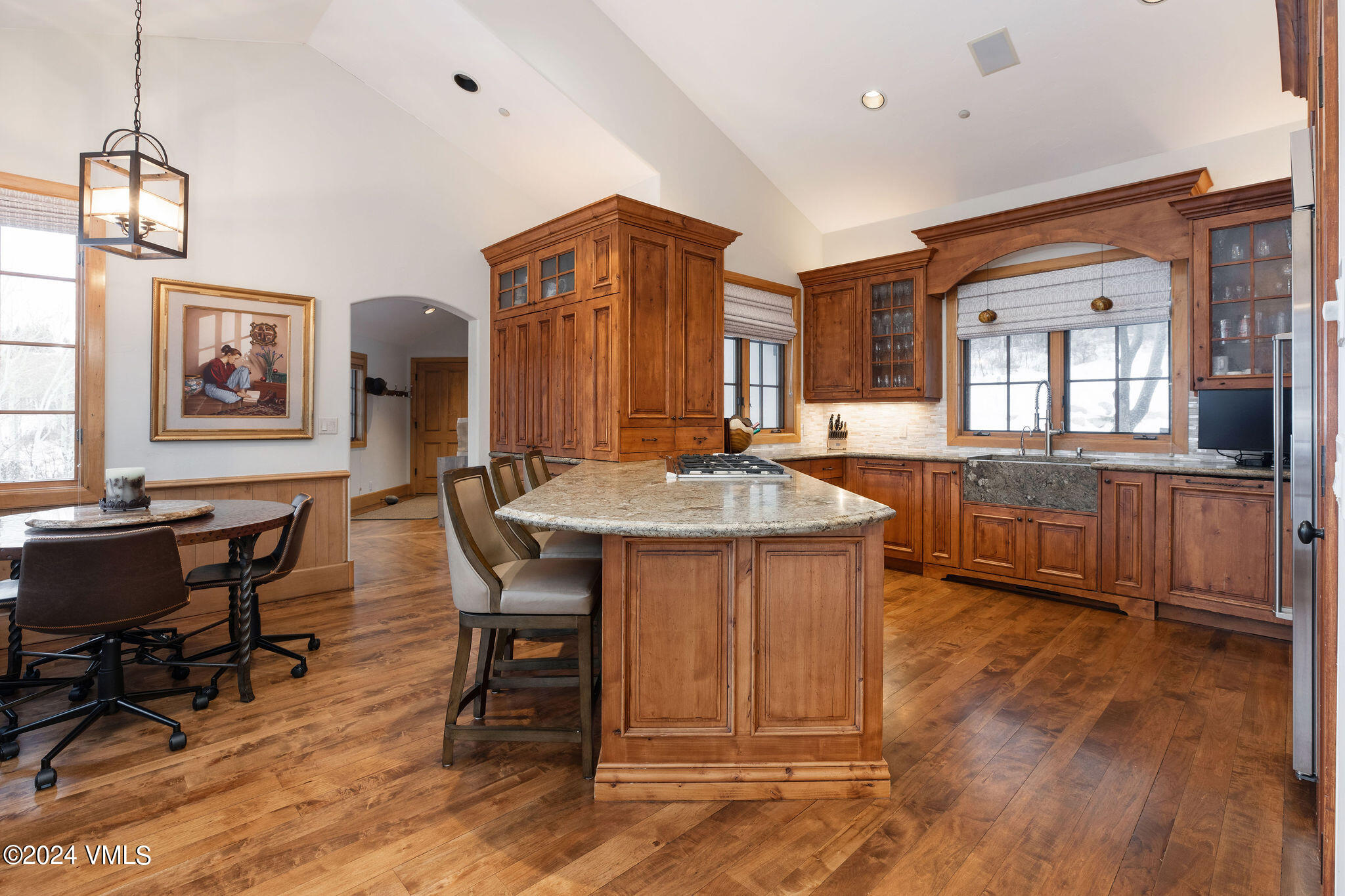 1715 Cordillera Way Property Photo 4