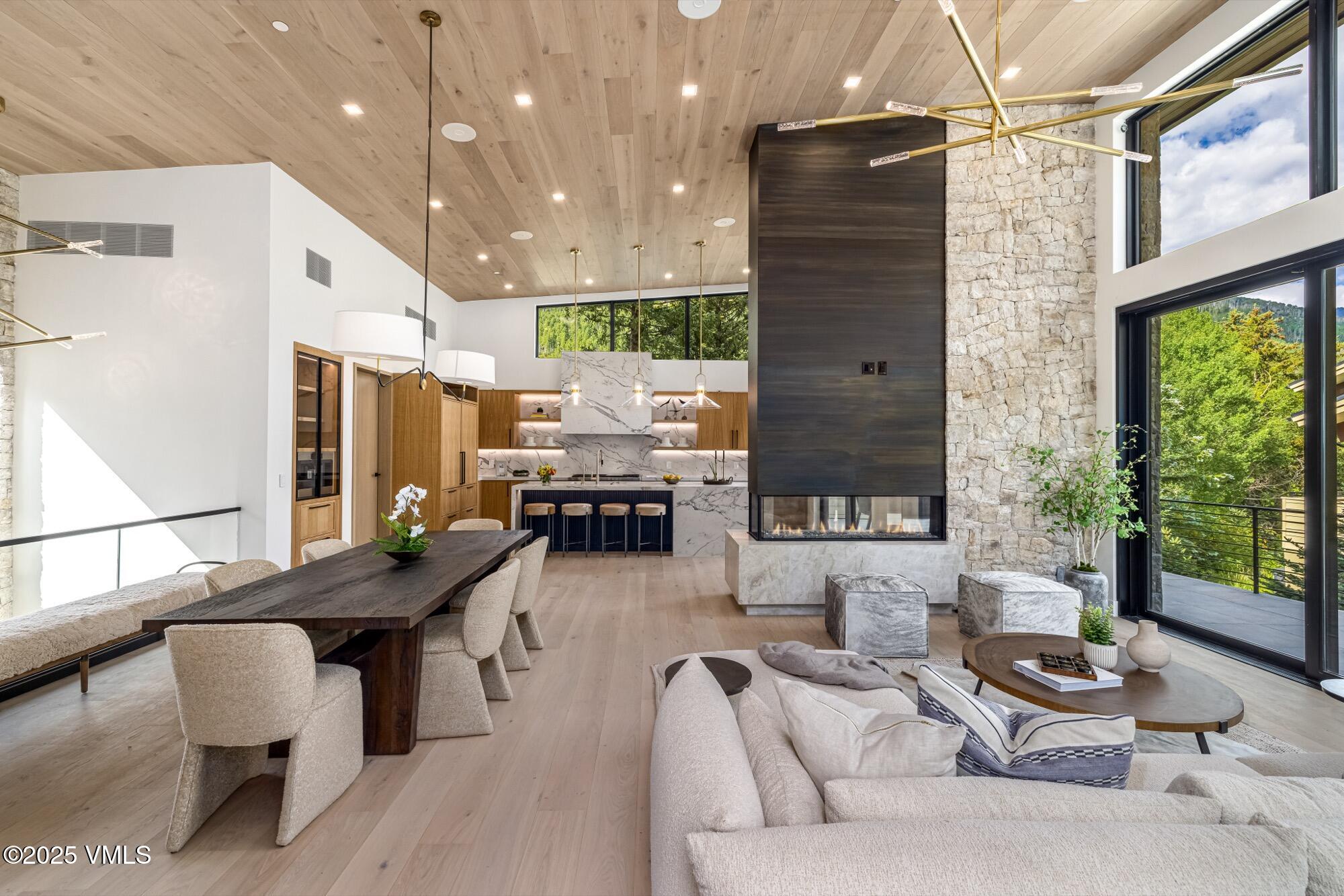 1489 Vail Valley Drive