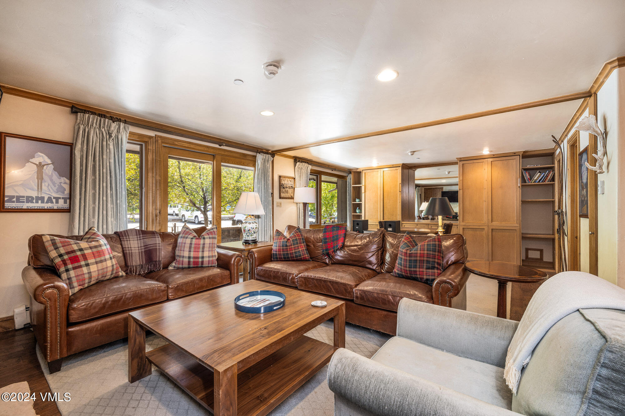 595 Vail Valley Drive, 115 Property Photo 8