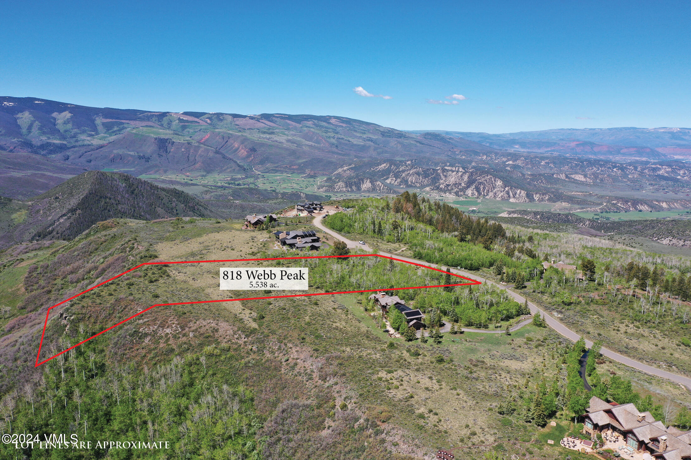 818 Webb Peak Property Photo 4