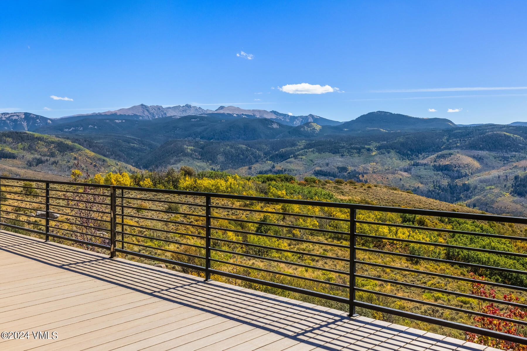 966 Webb Peak Property Photo 11