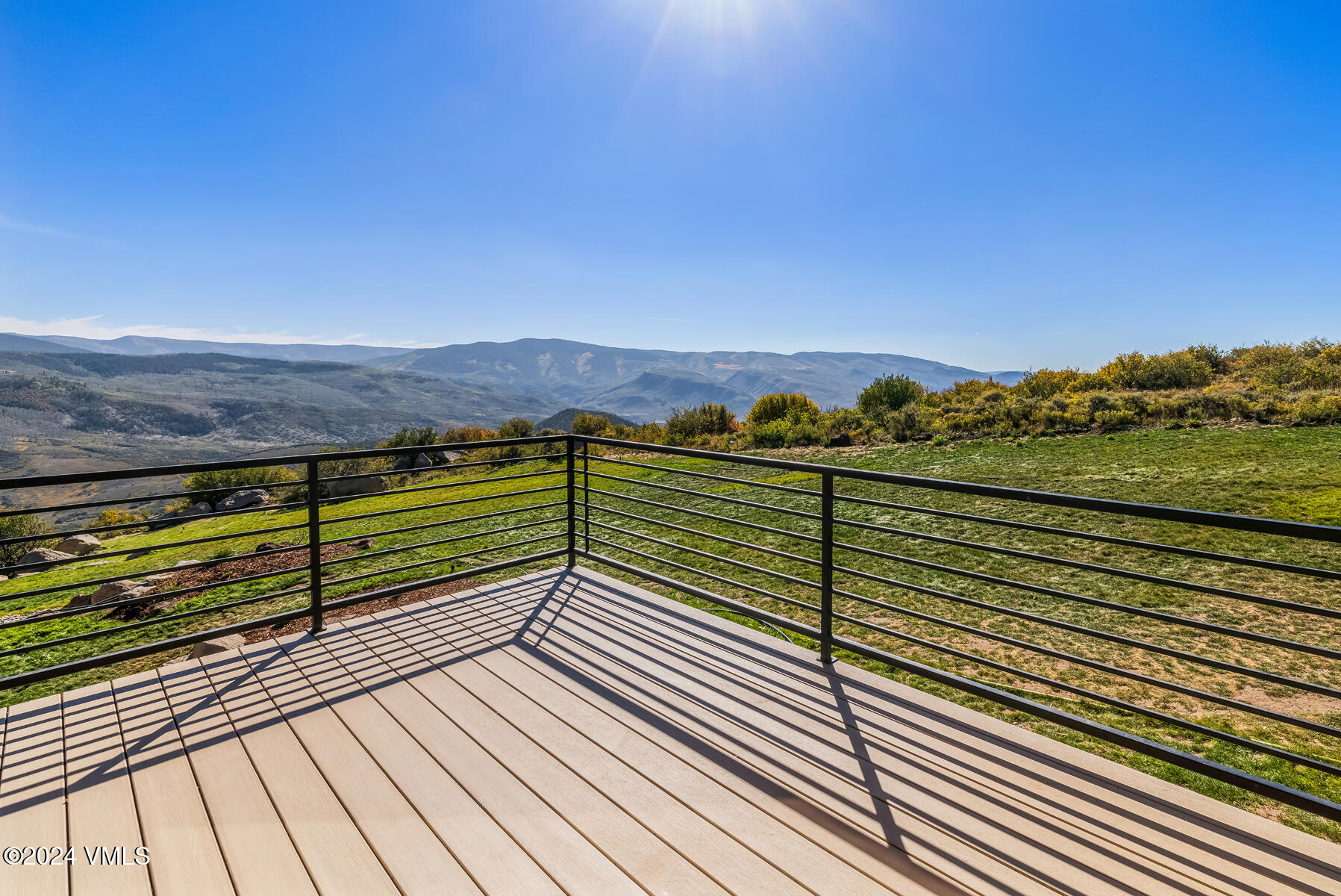 966 Webb Peak Property Photo 33