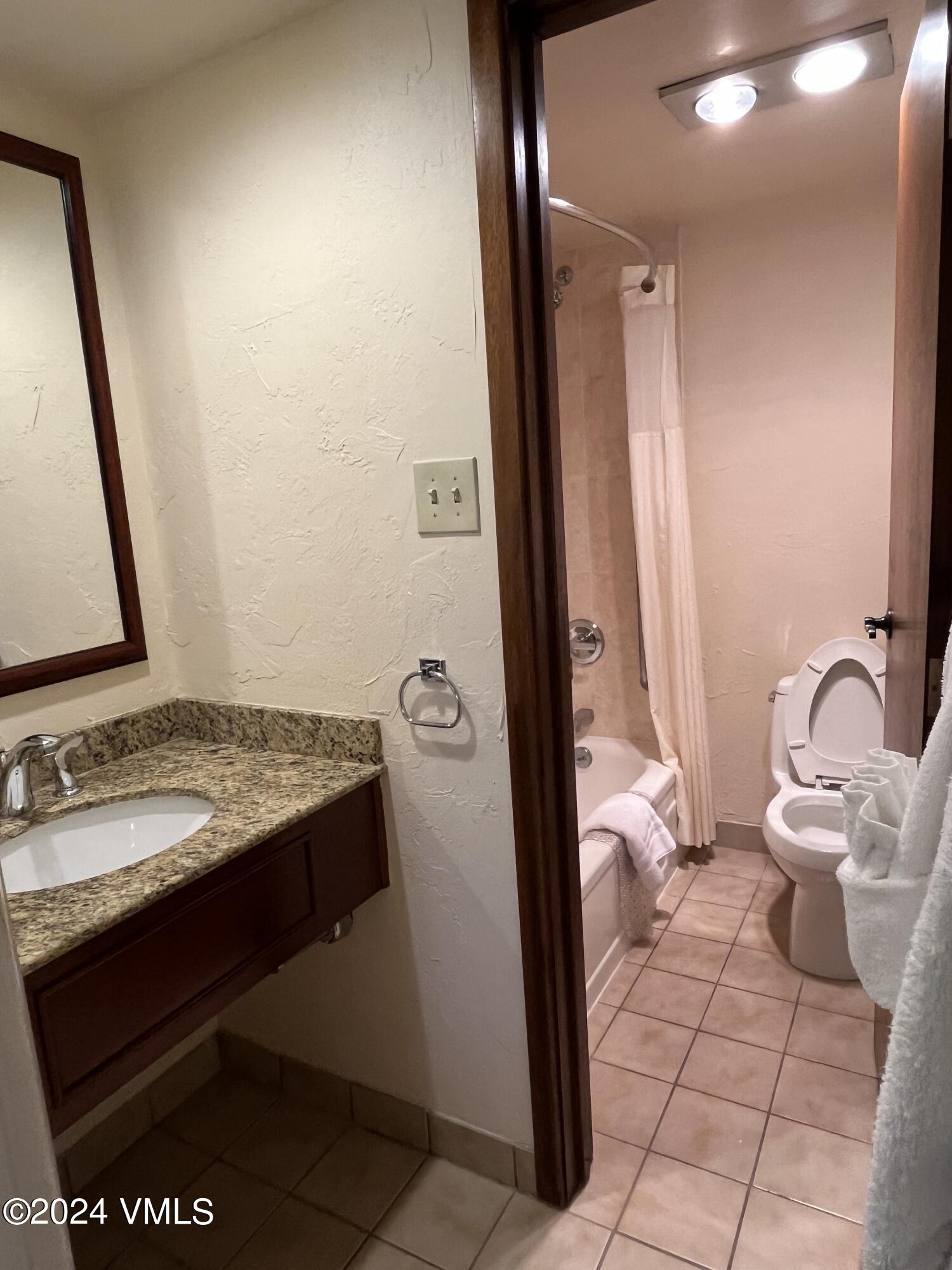 1020 Vail View Drive, 1112-11 Property Photo 5