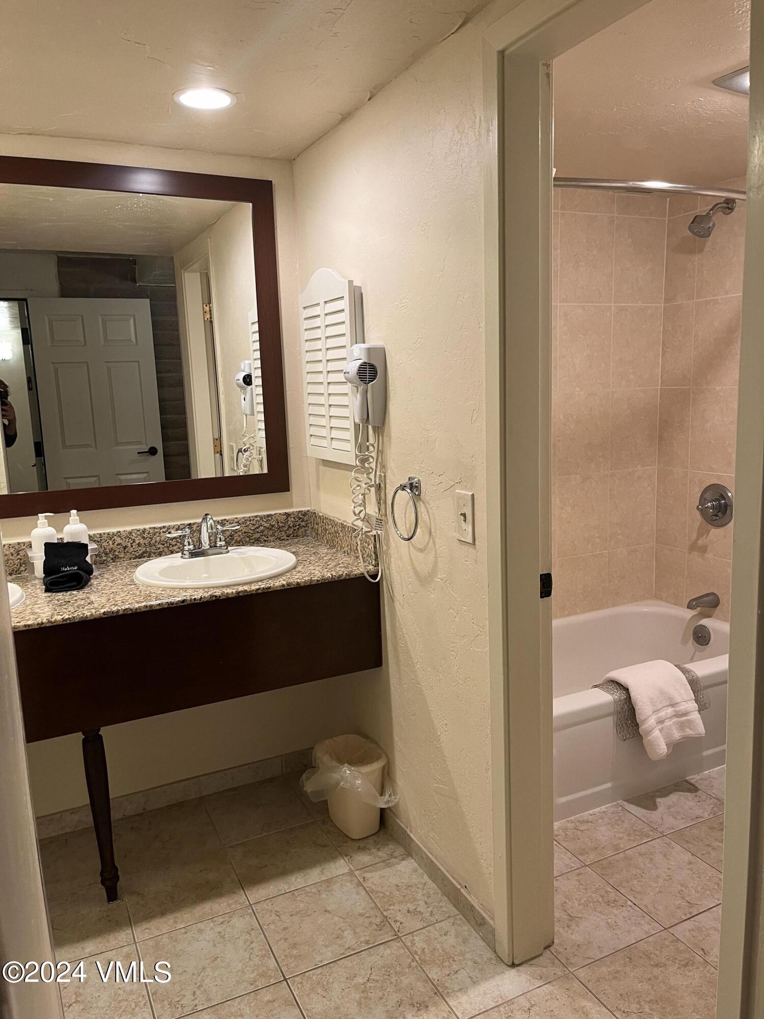 1020 Vail View Drive, 3312-27 Property Photo 5