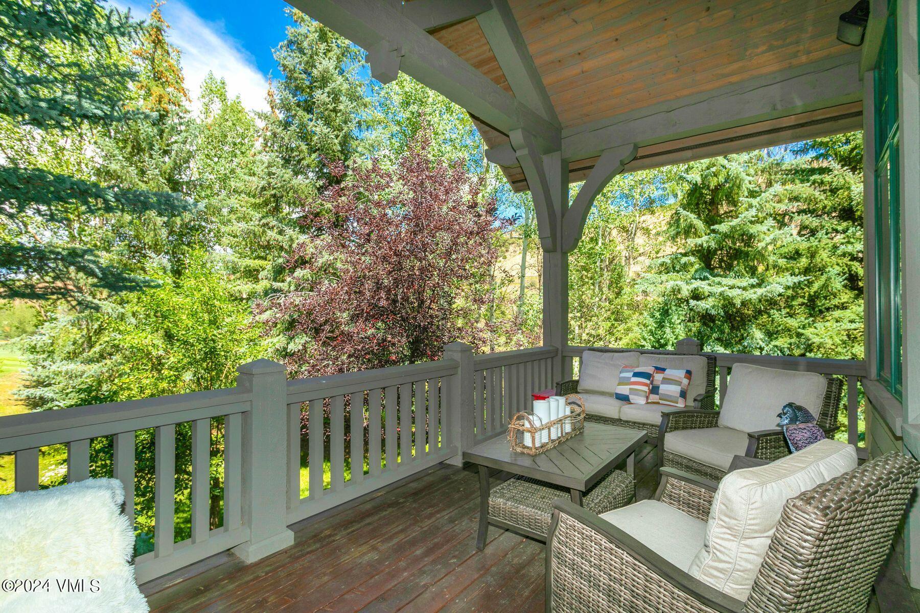 90 Riverbend Court, E Property Photo 5