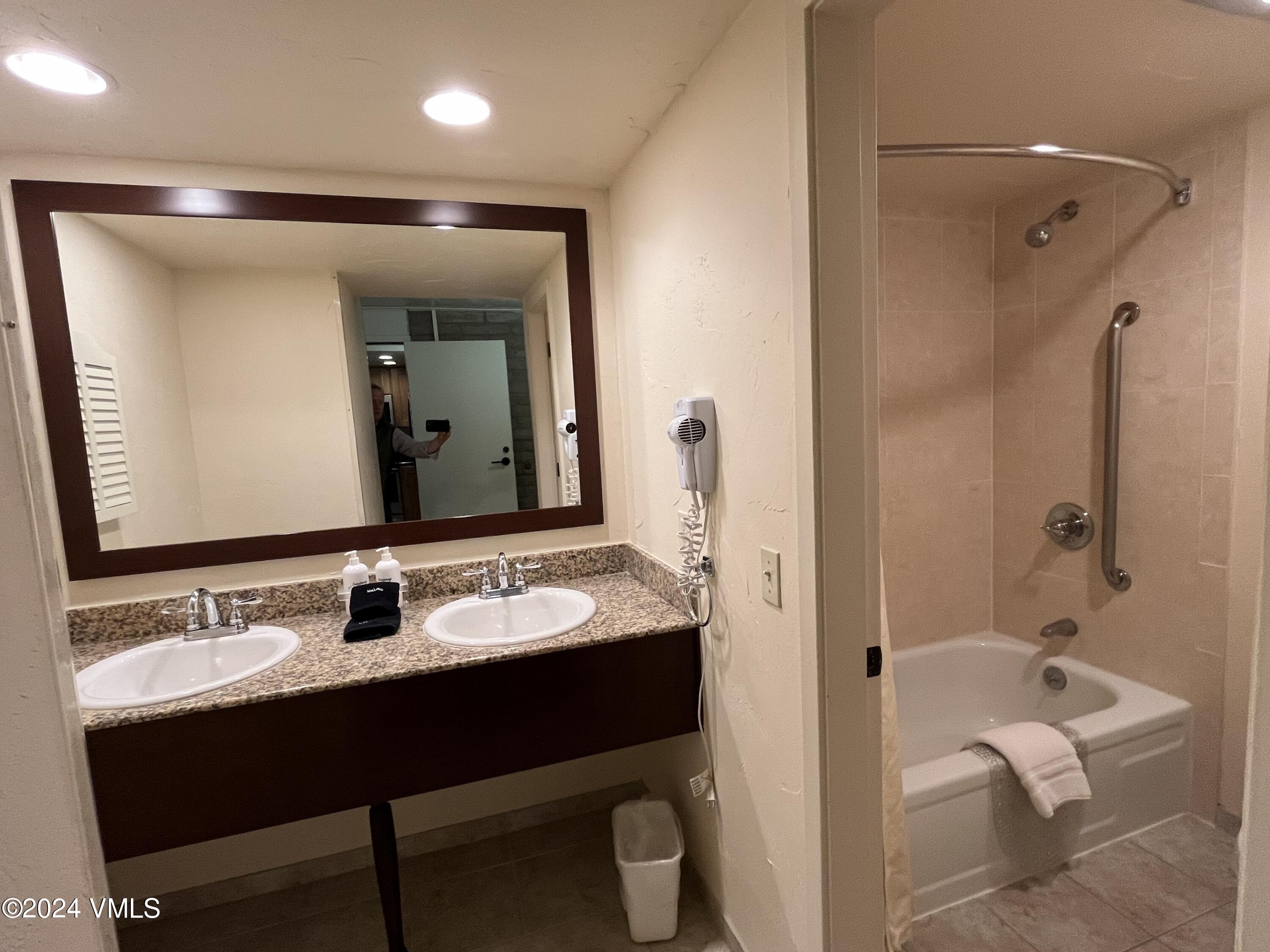 1020 Vail View Drive, 1404-33 Property Photo 10