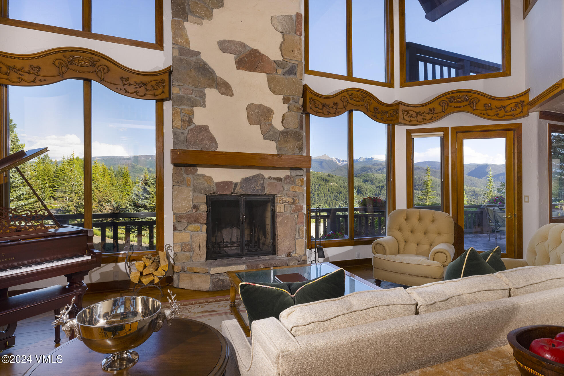 200 Casteel Ridge Property Photo 6