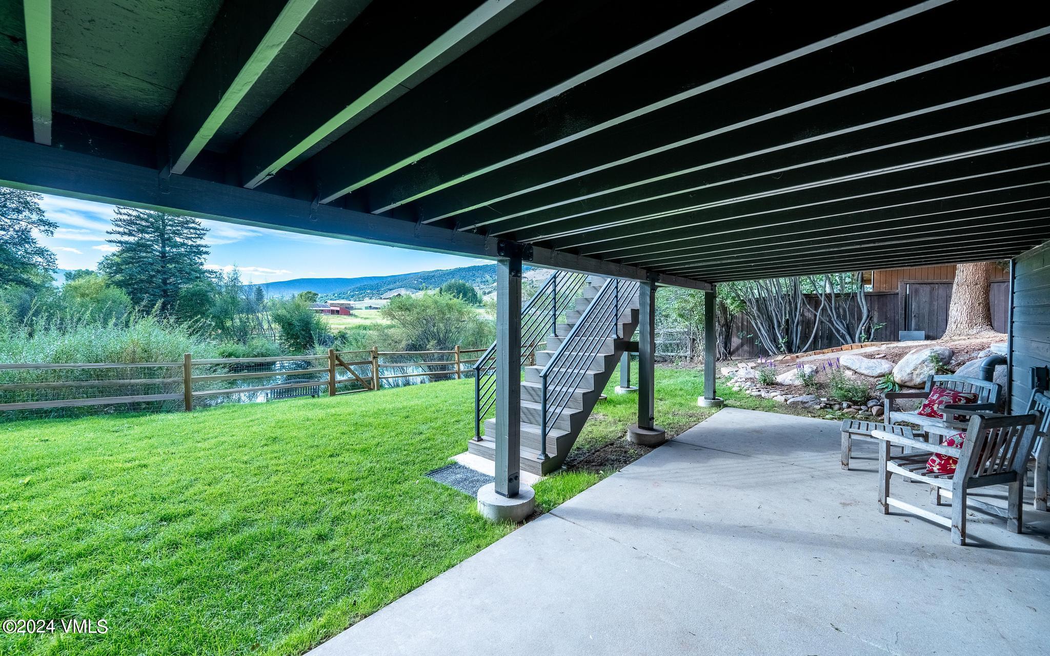 120 Old County Lane Property Photo 41