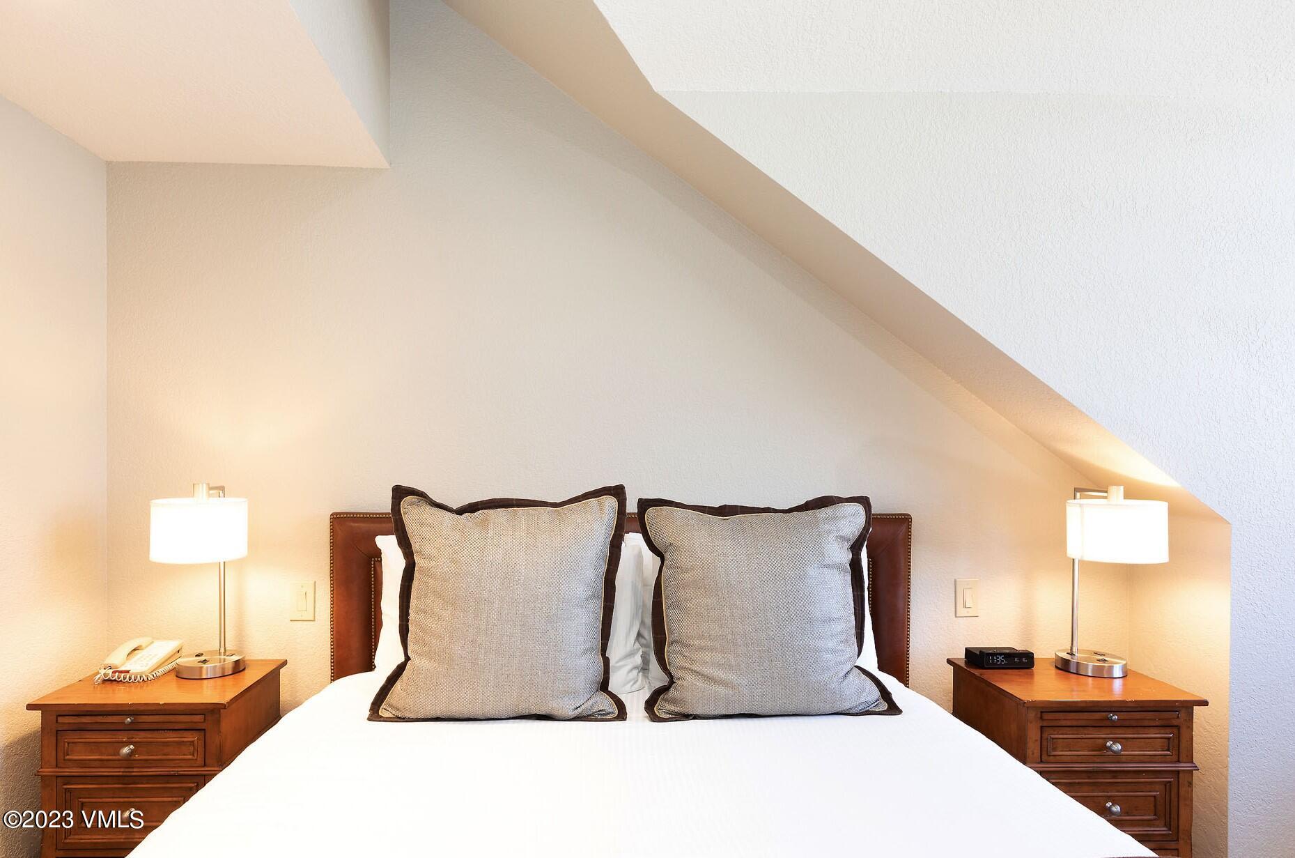 210 Offerson Road, R-408 Property Photo 10