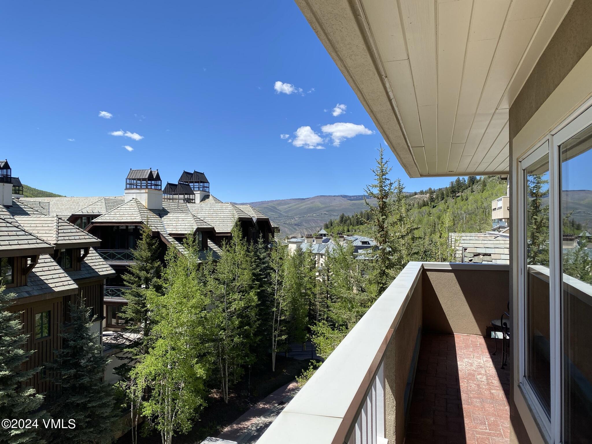 210 Offerson Road, R-107 Property Photo 4