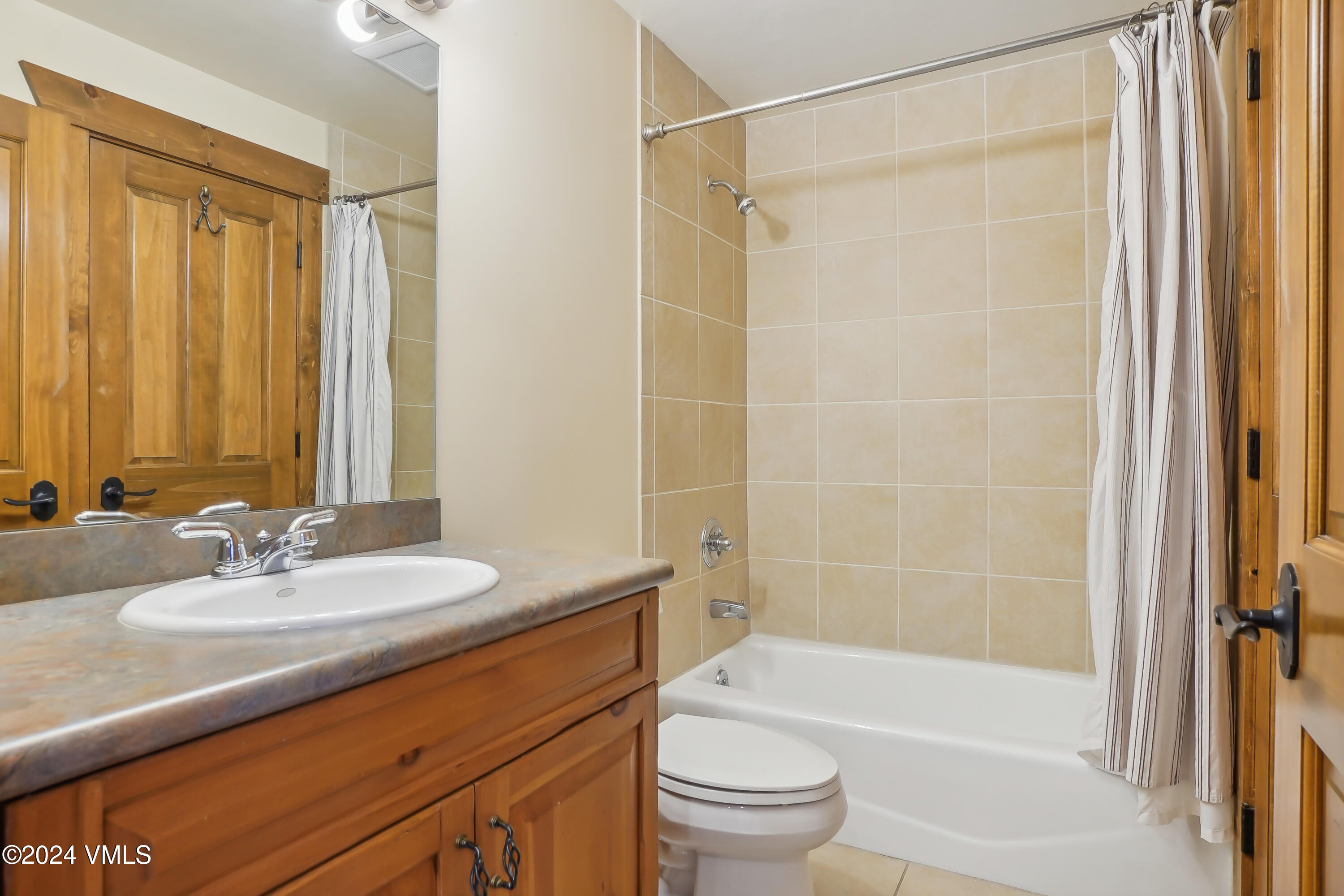 44 Canyon Court Property Photo 34