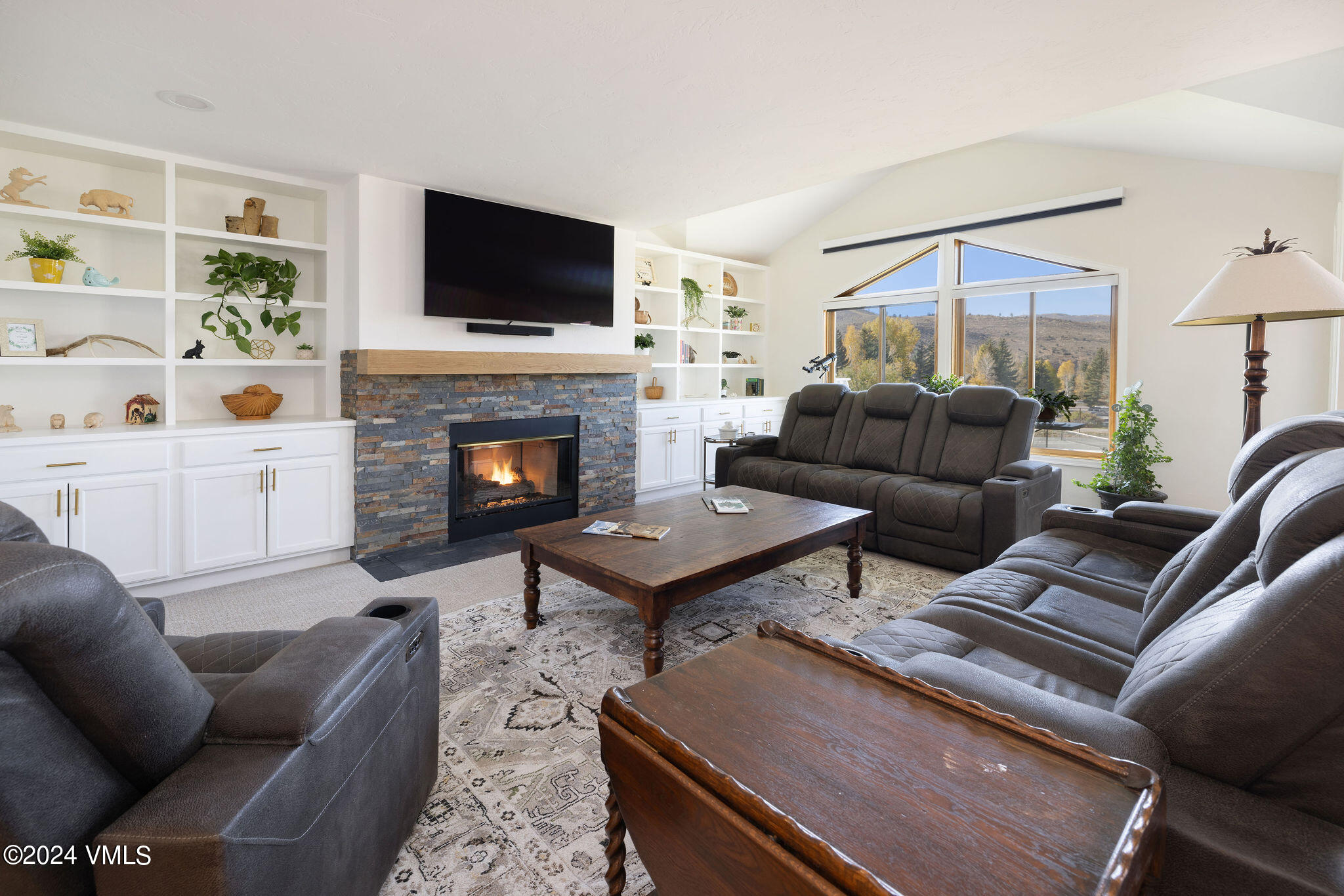 1000 Homestead Drive, 4 Property Photo 1