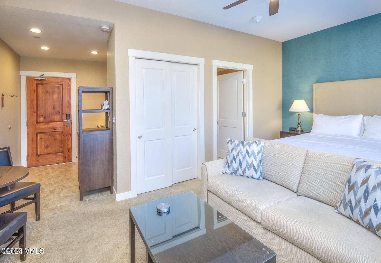 63 Avondale, 344a-7 Property Photo 5