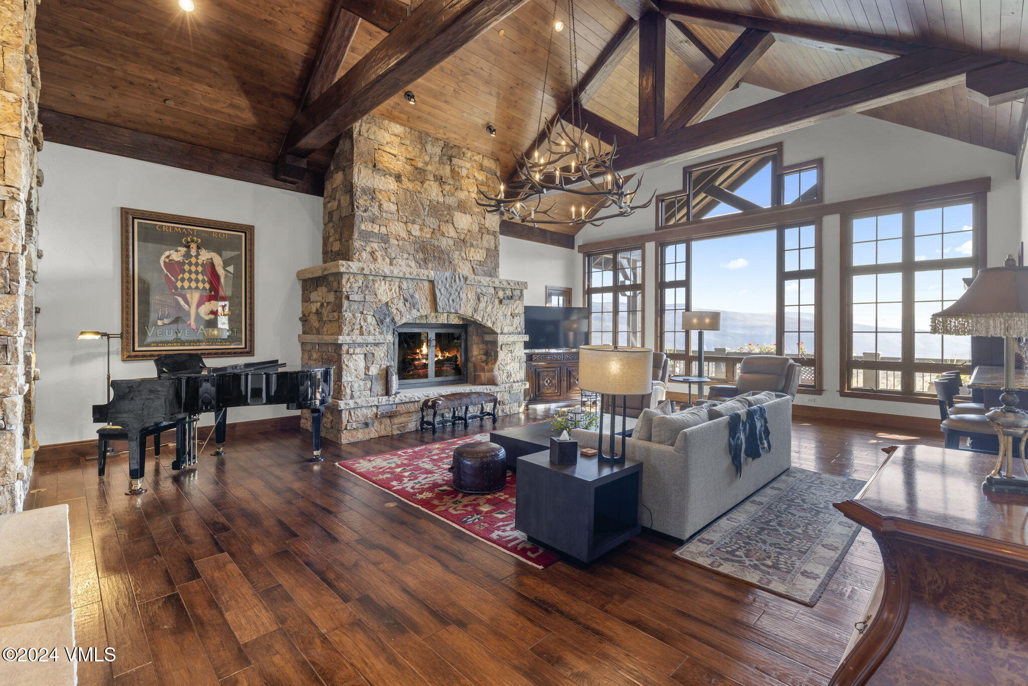 2215 Red Sky Road Property Photo 4