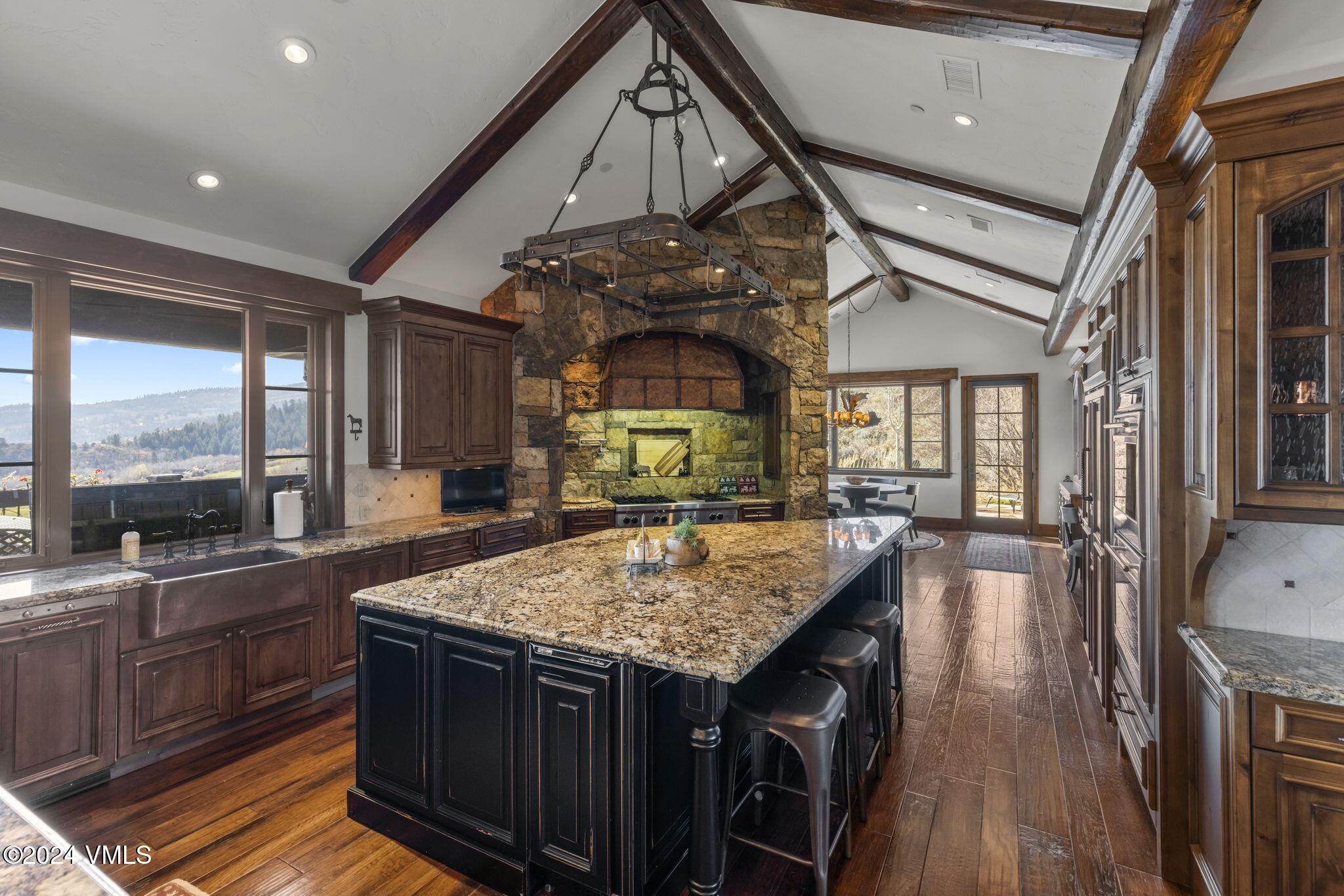 2215 Red Sky Road Property Photo 10