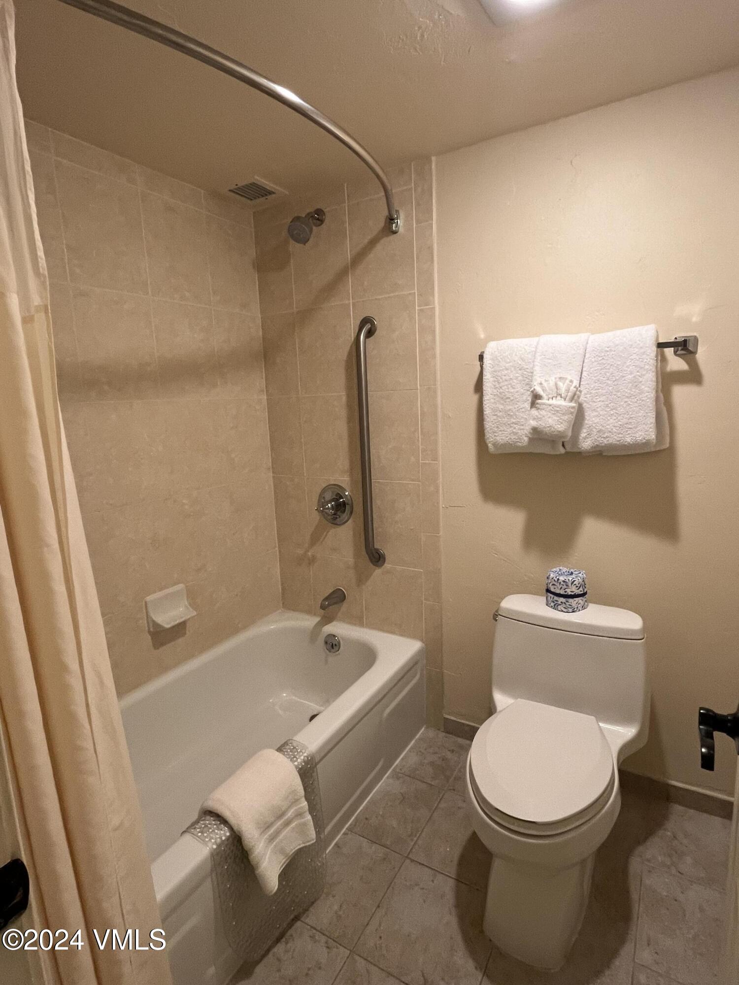 1020 Vail View Drive, 3104-38 Property Photo 11