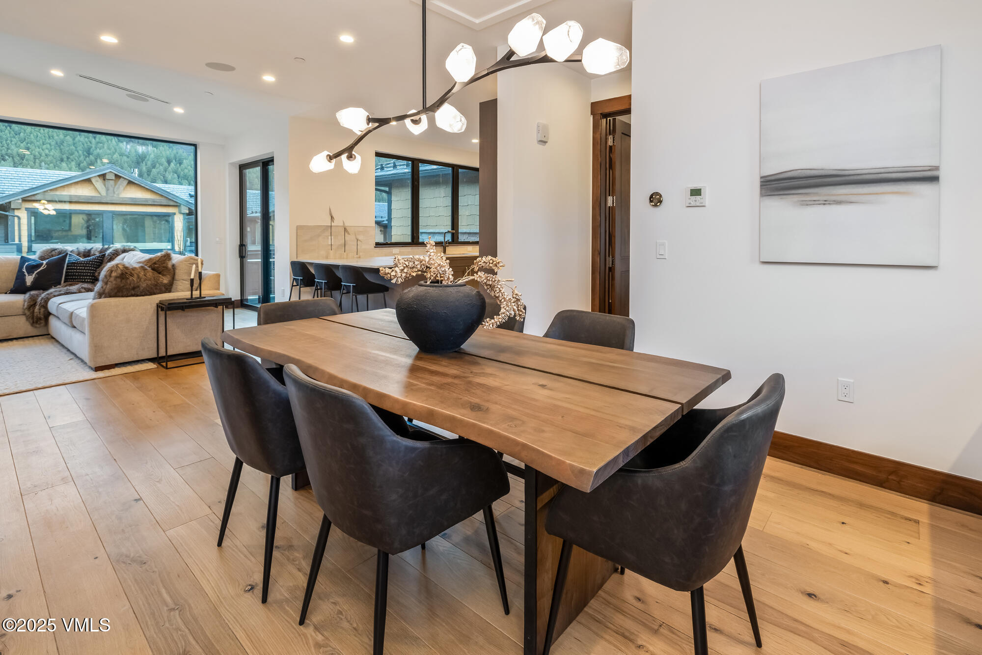 200 Goldfinch Lane, 1b Property Photo 8