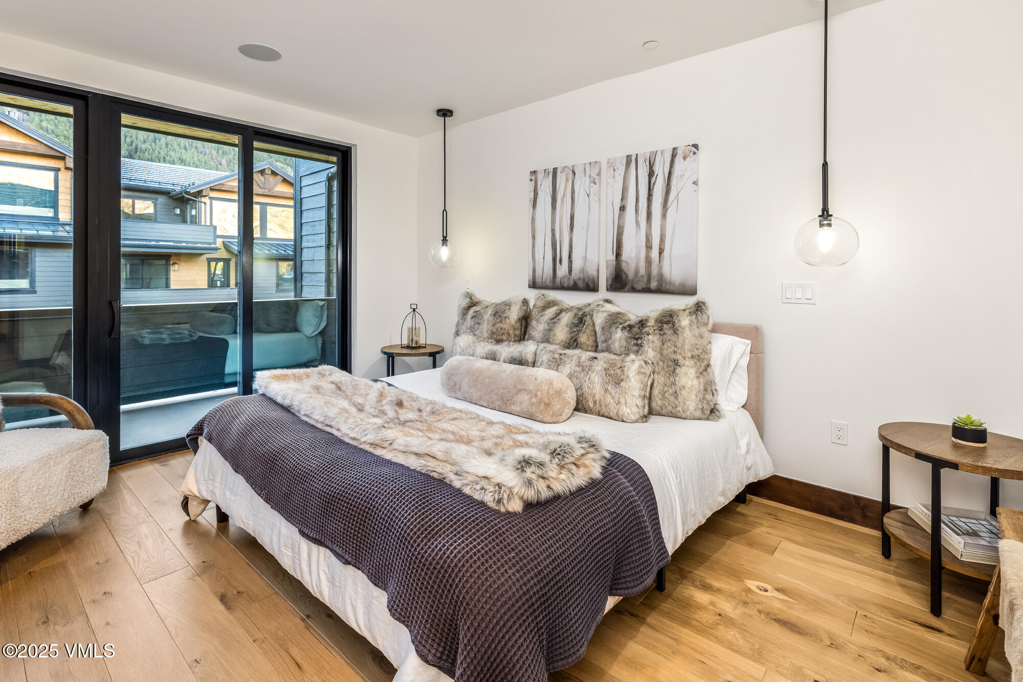 200 Goldfinch Lane, 1b Property Photo 11