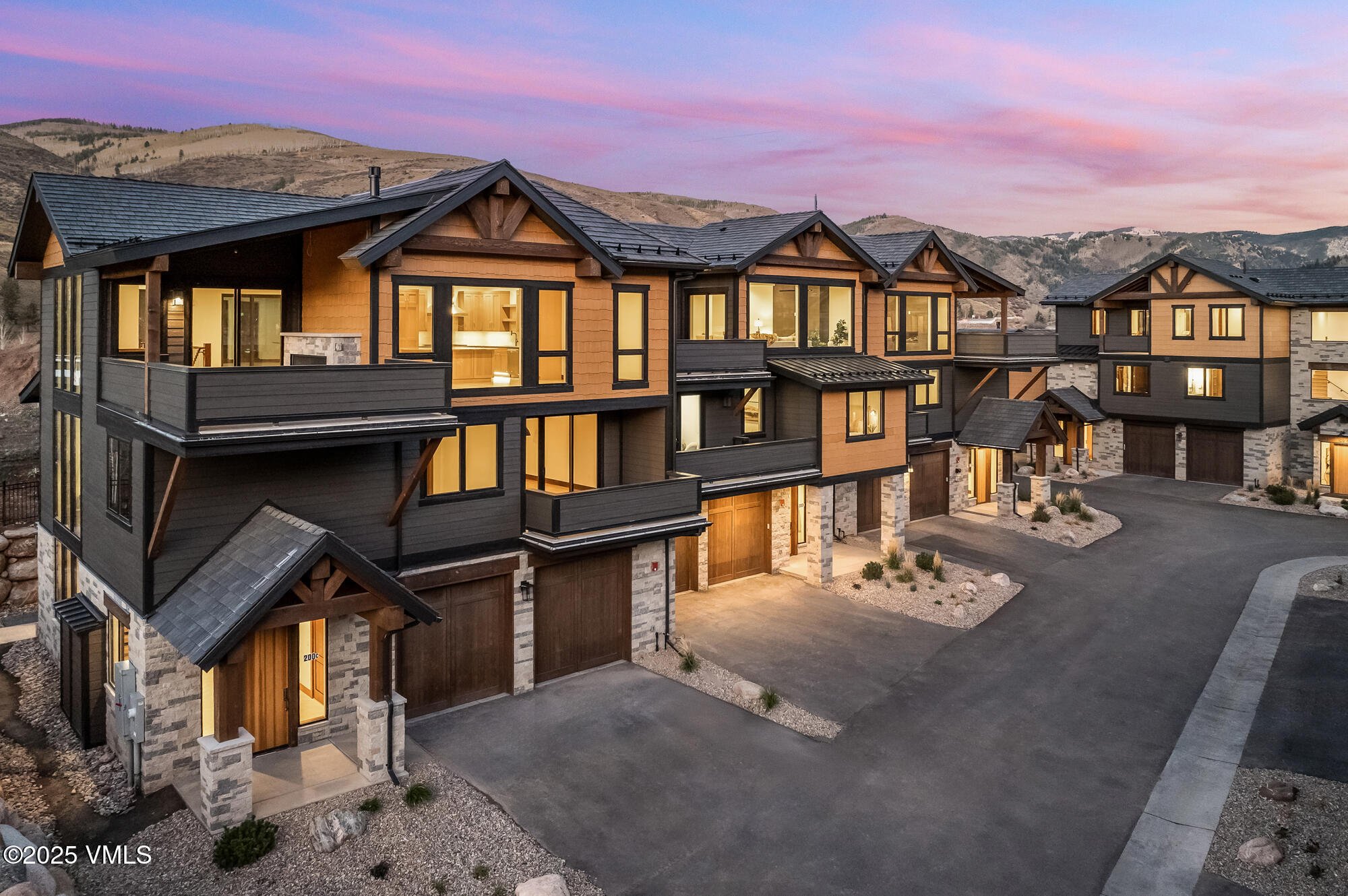 200 Goldfinch Lane, 1b Property Photo 28