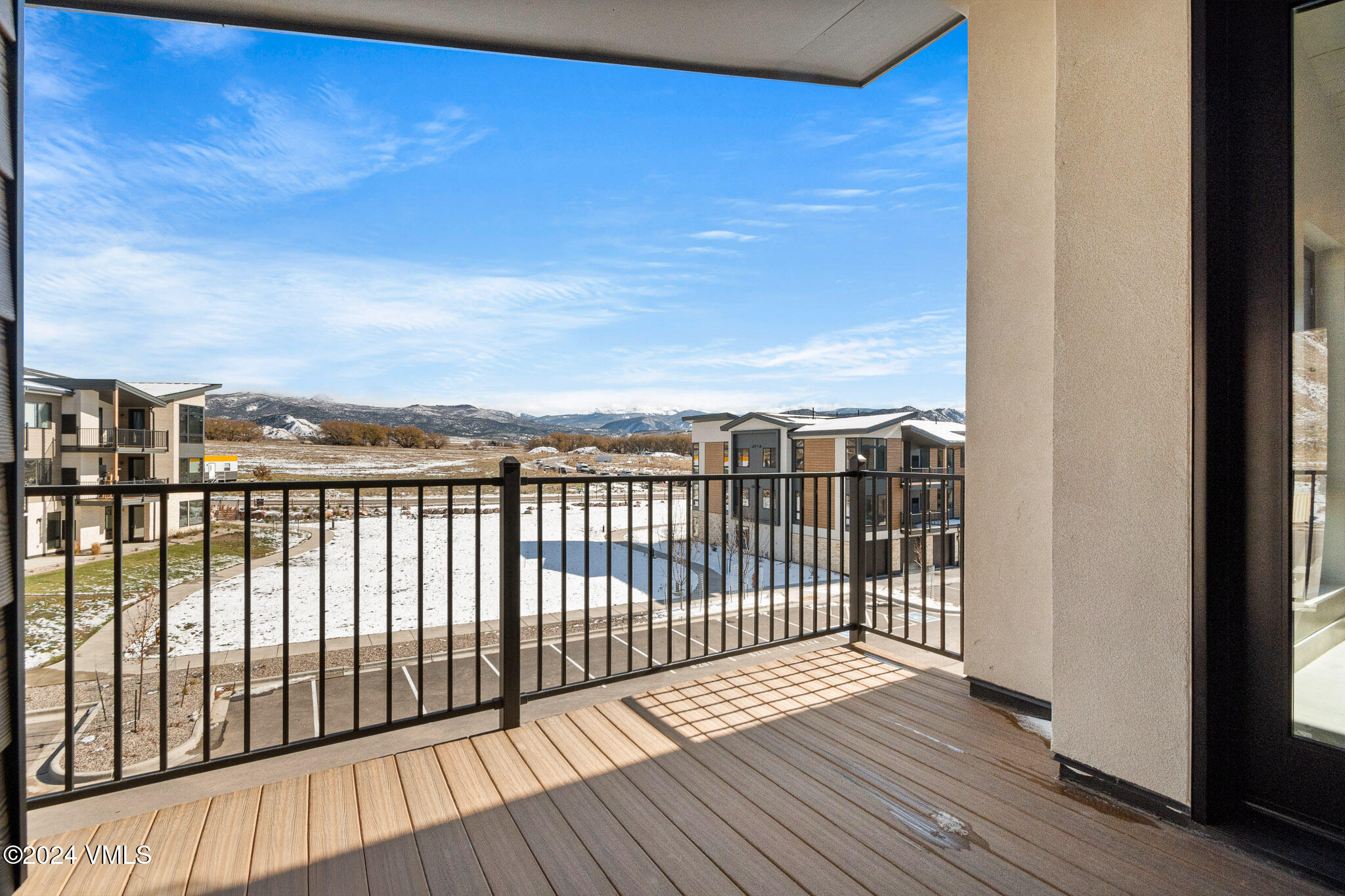 91 Mount Hope Circle, B302 Property Photo 10