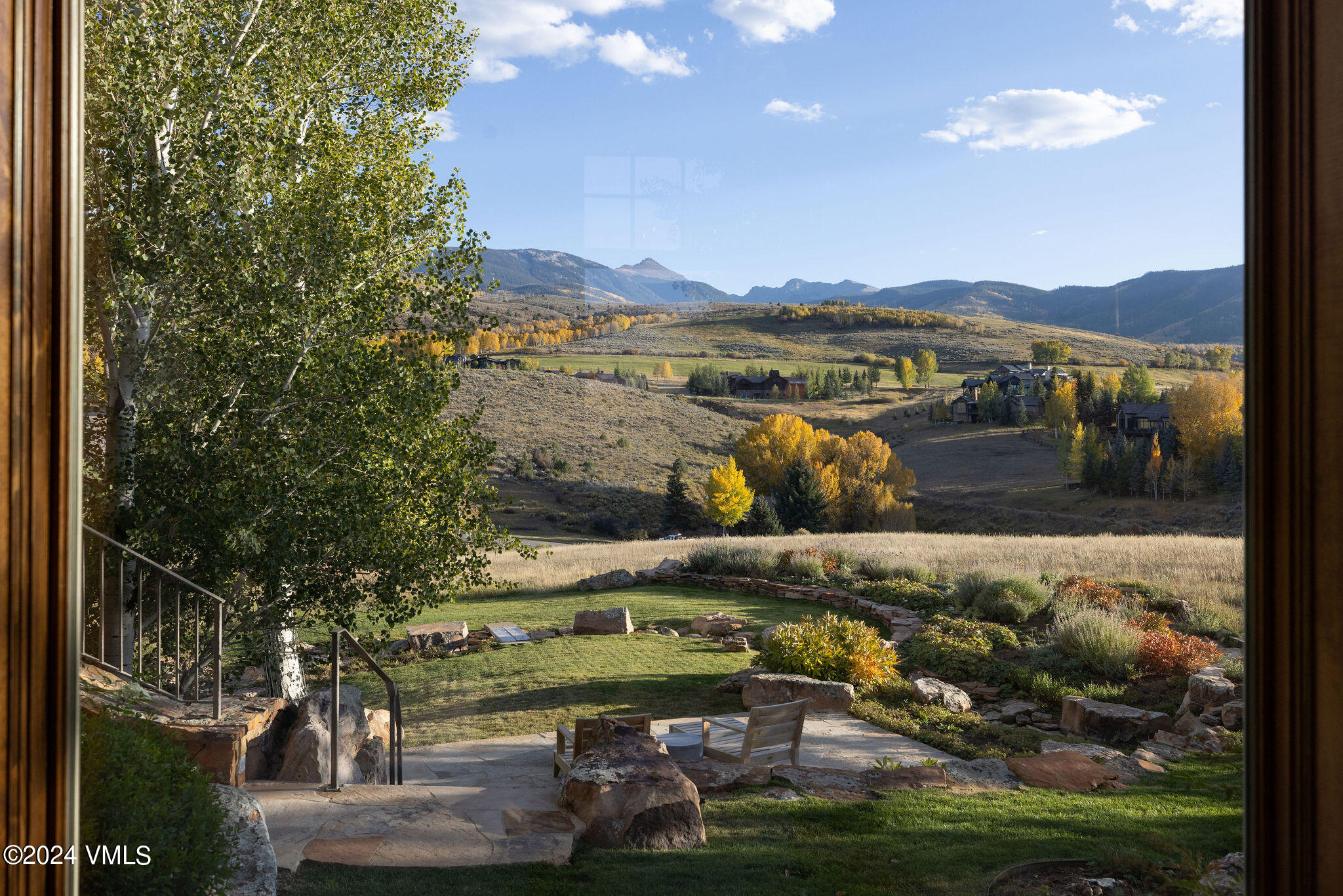 125 Rolling Hills Drive Property Photo 12