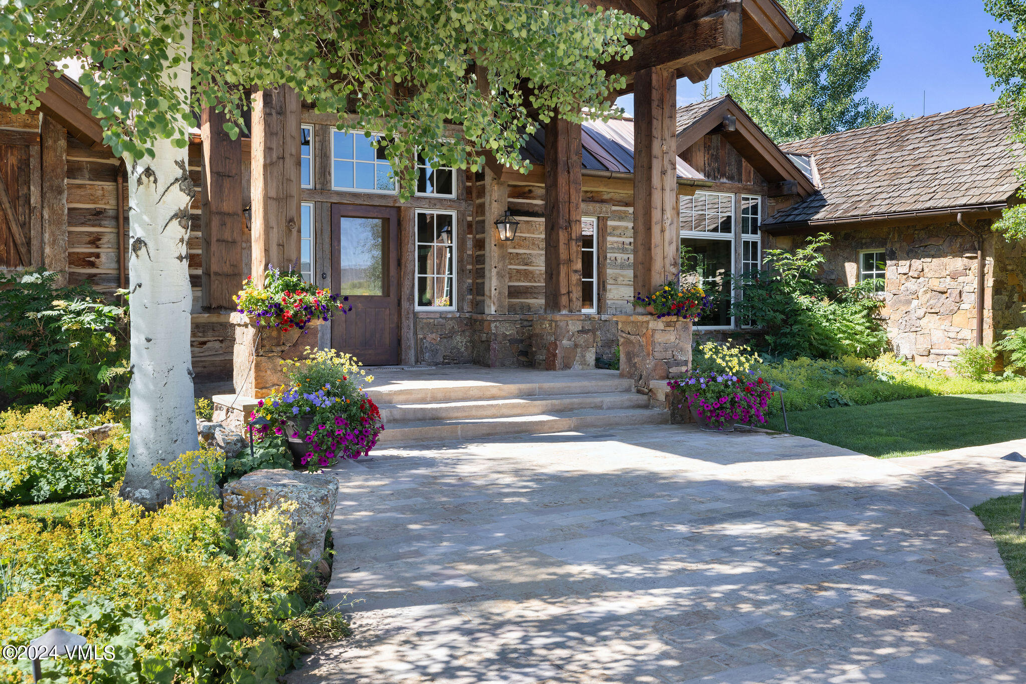 125 Rolling Hills Drive Property Photo 27