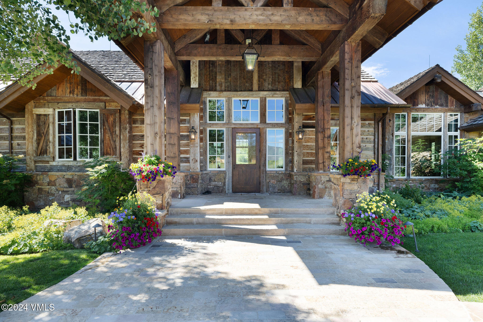 125 Rolling Hills Drive Property Photo 28