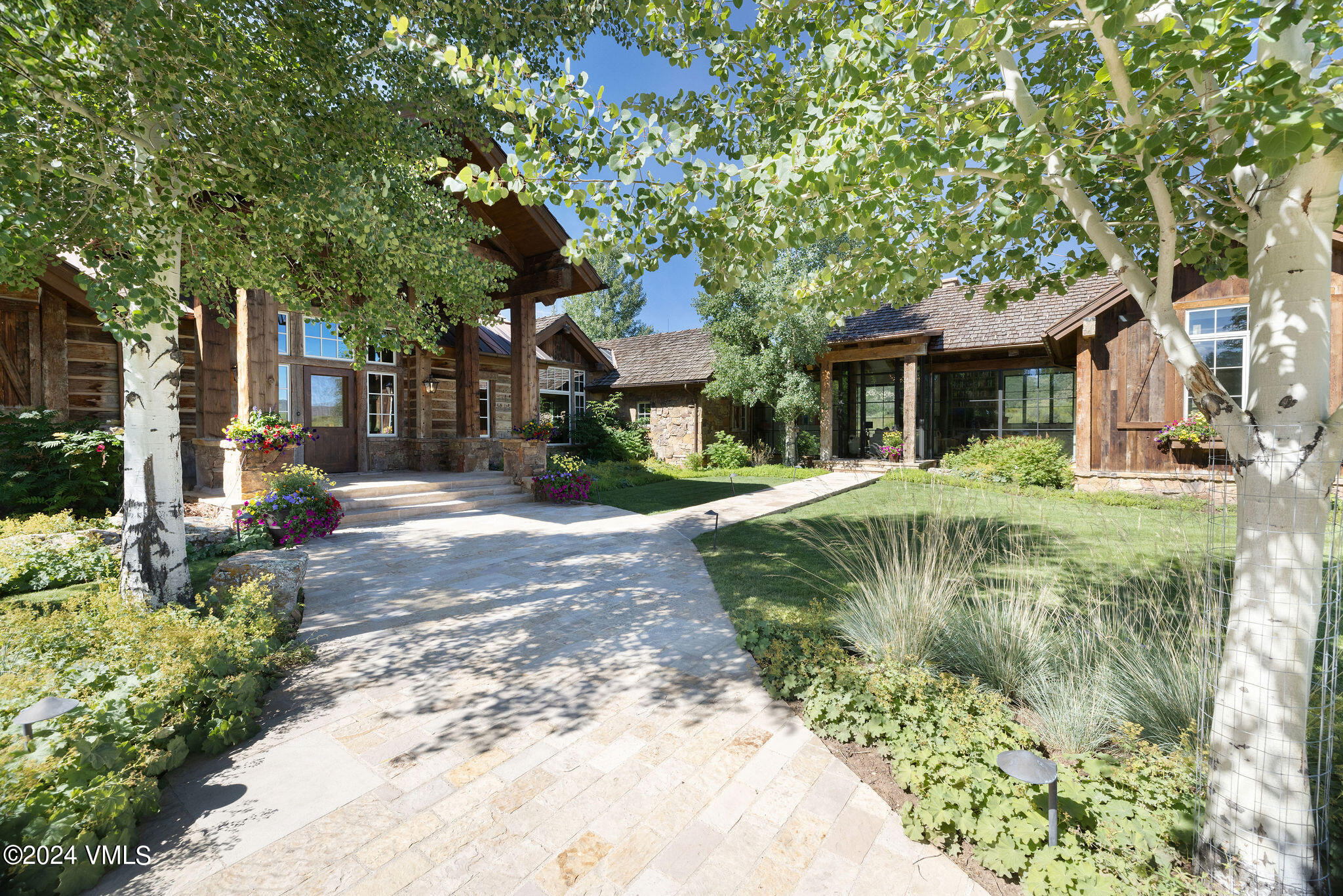 125 Rolling Hills Drive Property Photo 29