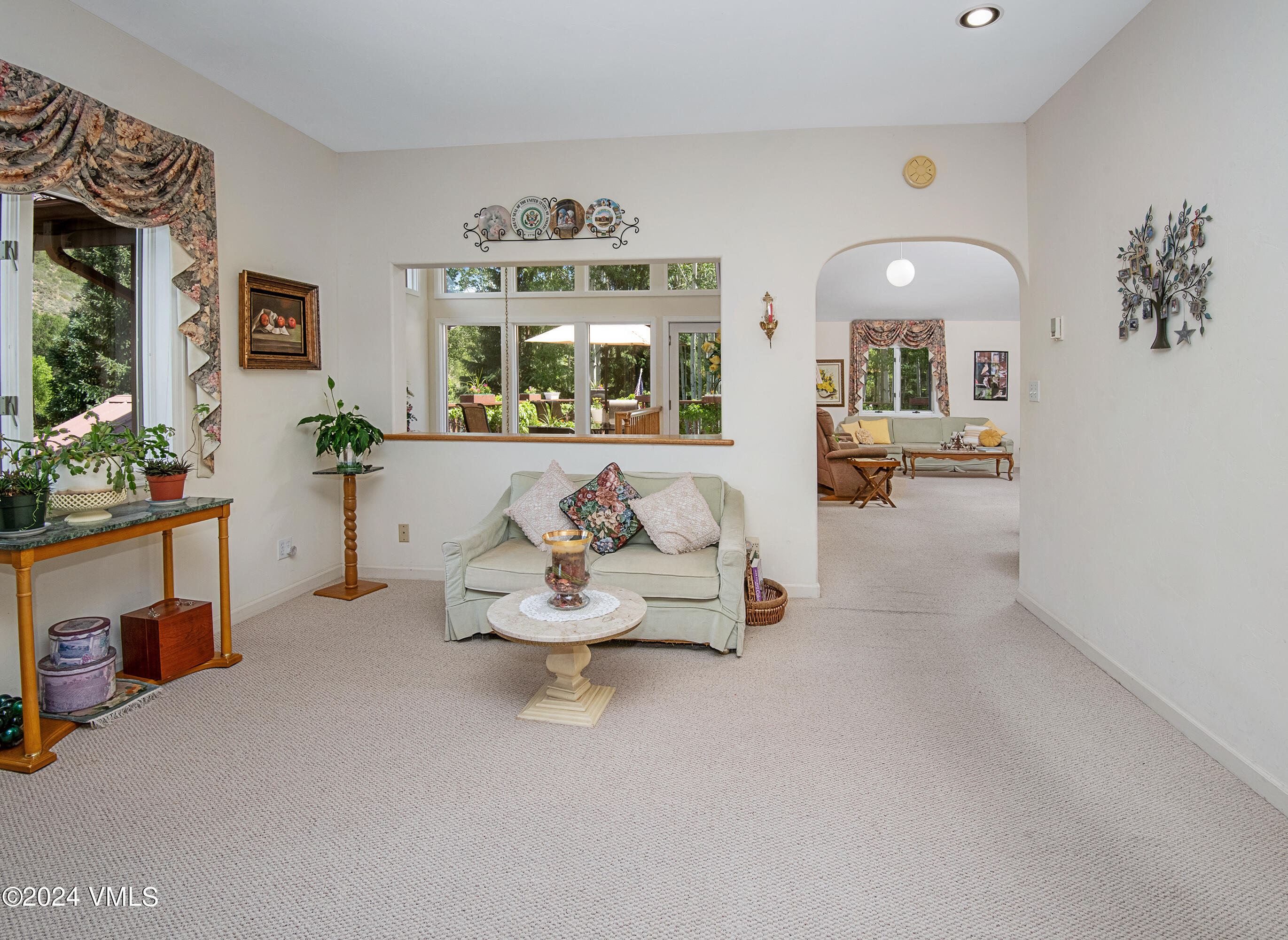 9001 Brush Creek Road Property Photo 14