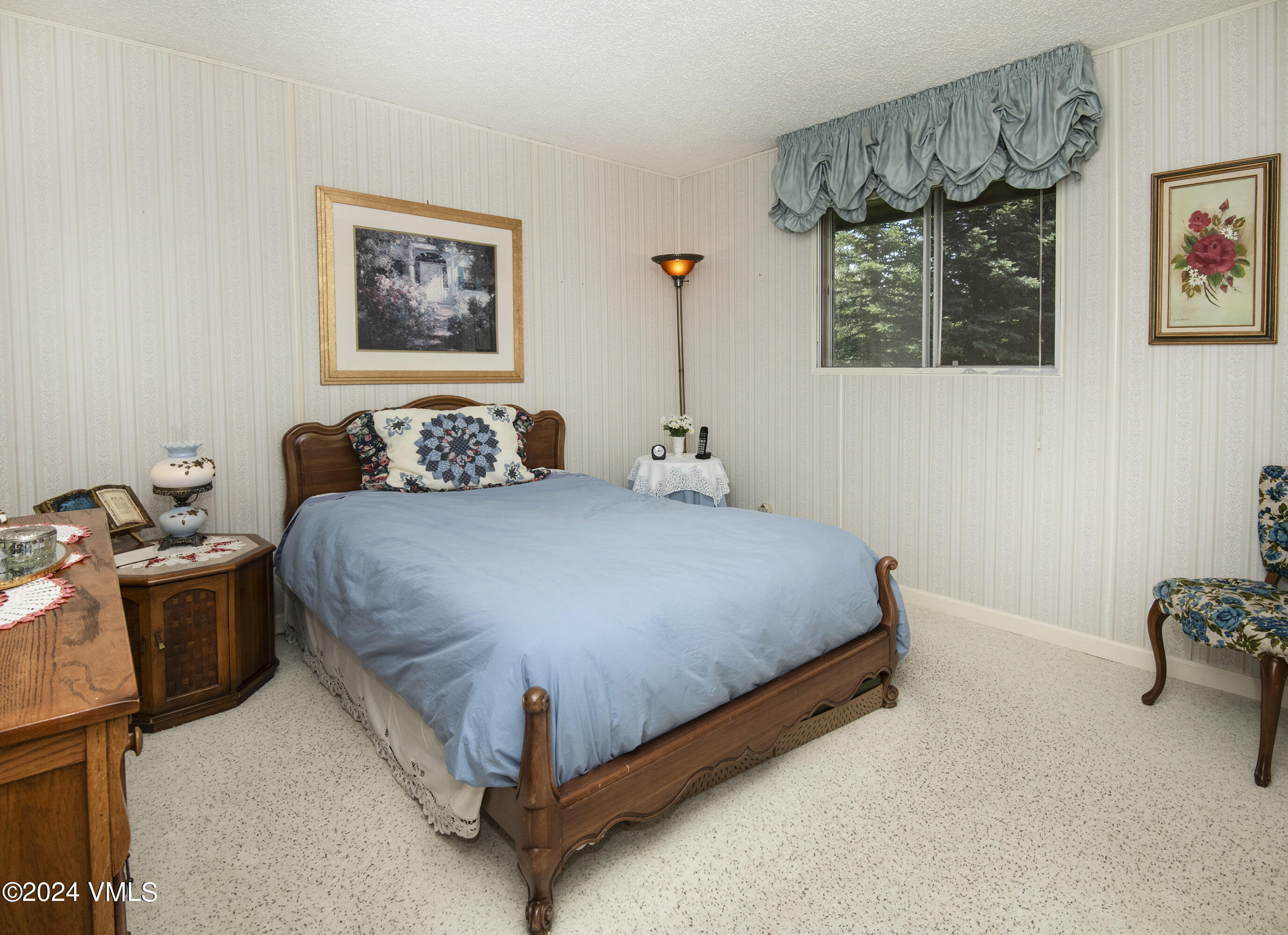9001 Brush Creek Road Property Photo 24