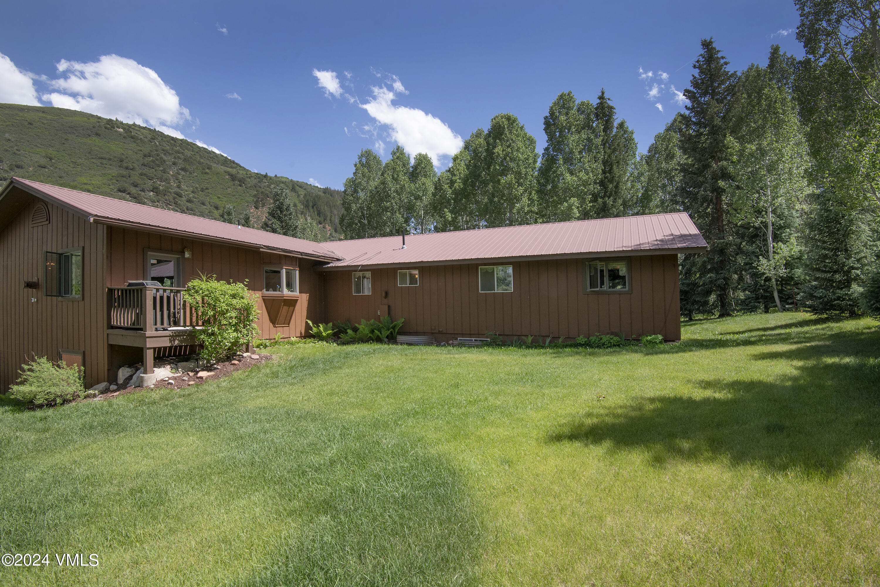 9001 Brush Creek Road Property Photo 53