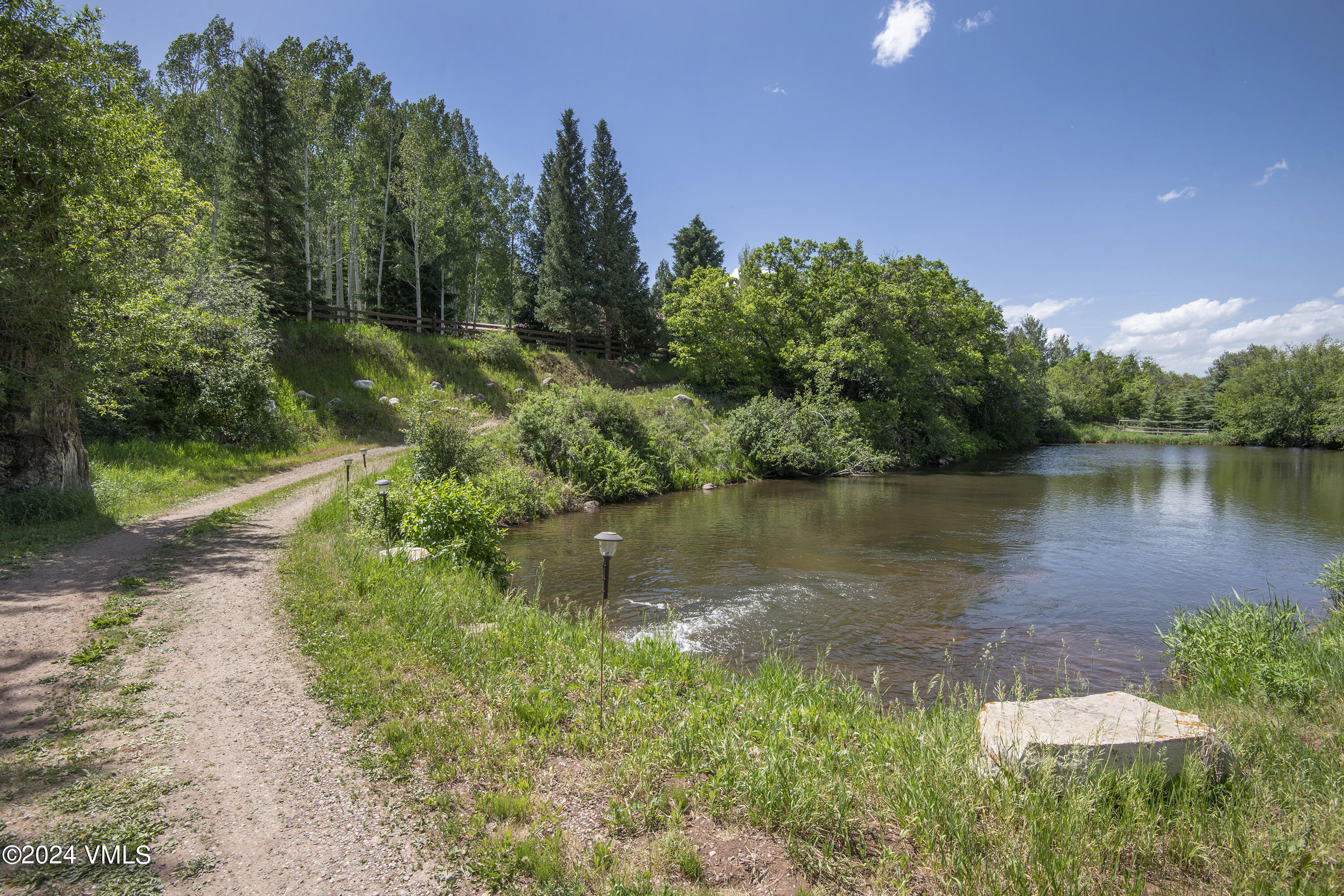 9001 Brush Creek Road Property Photo 60