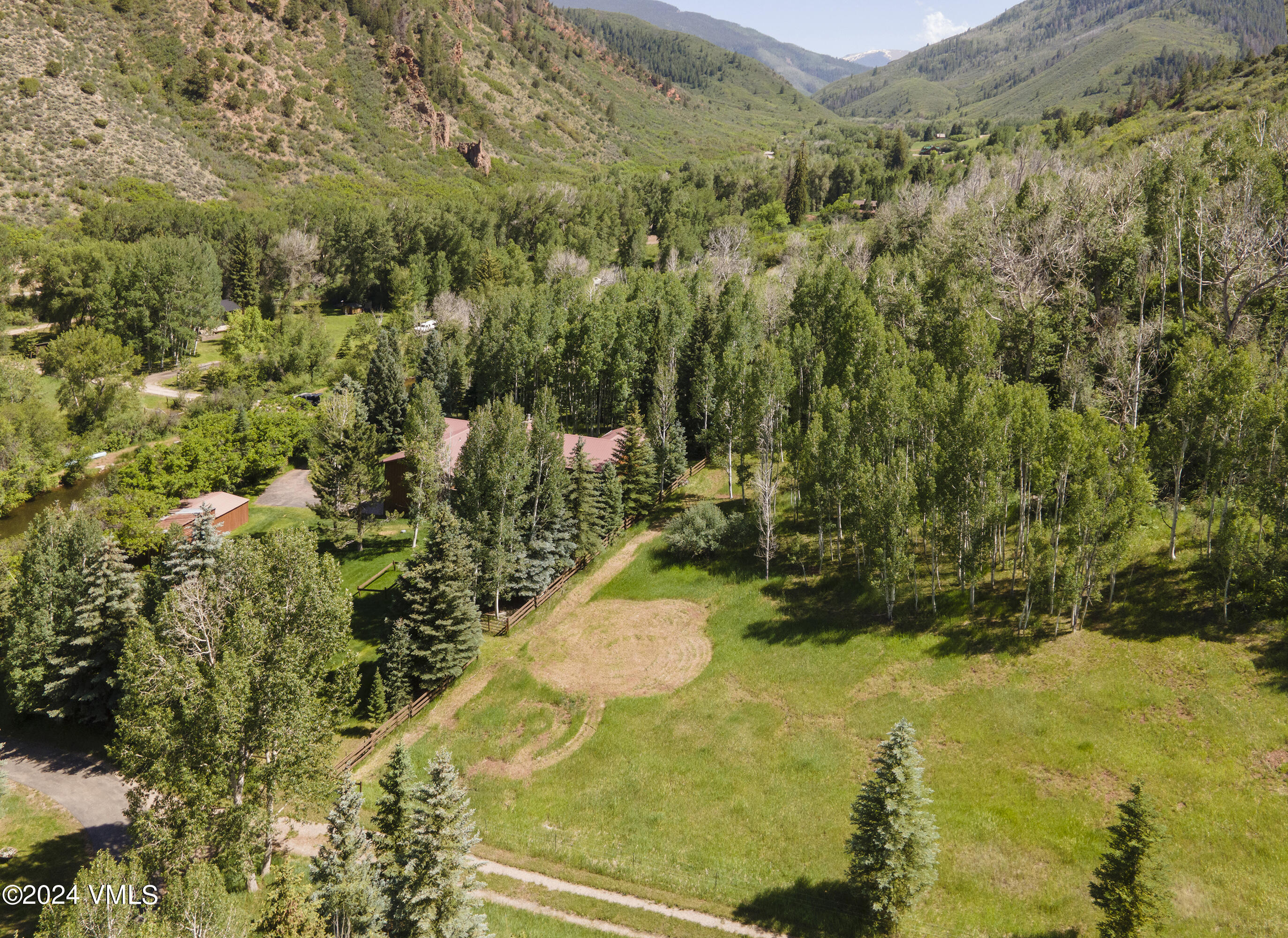 9001 Brush Creek Road Property Photo 85